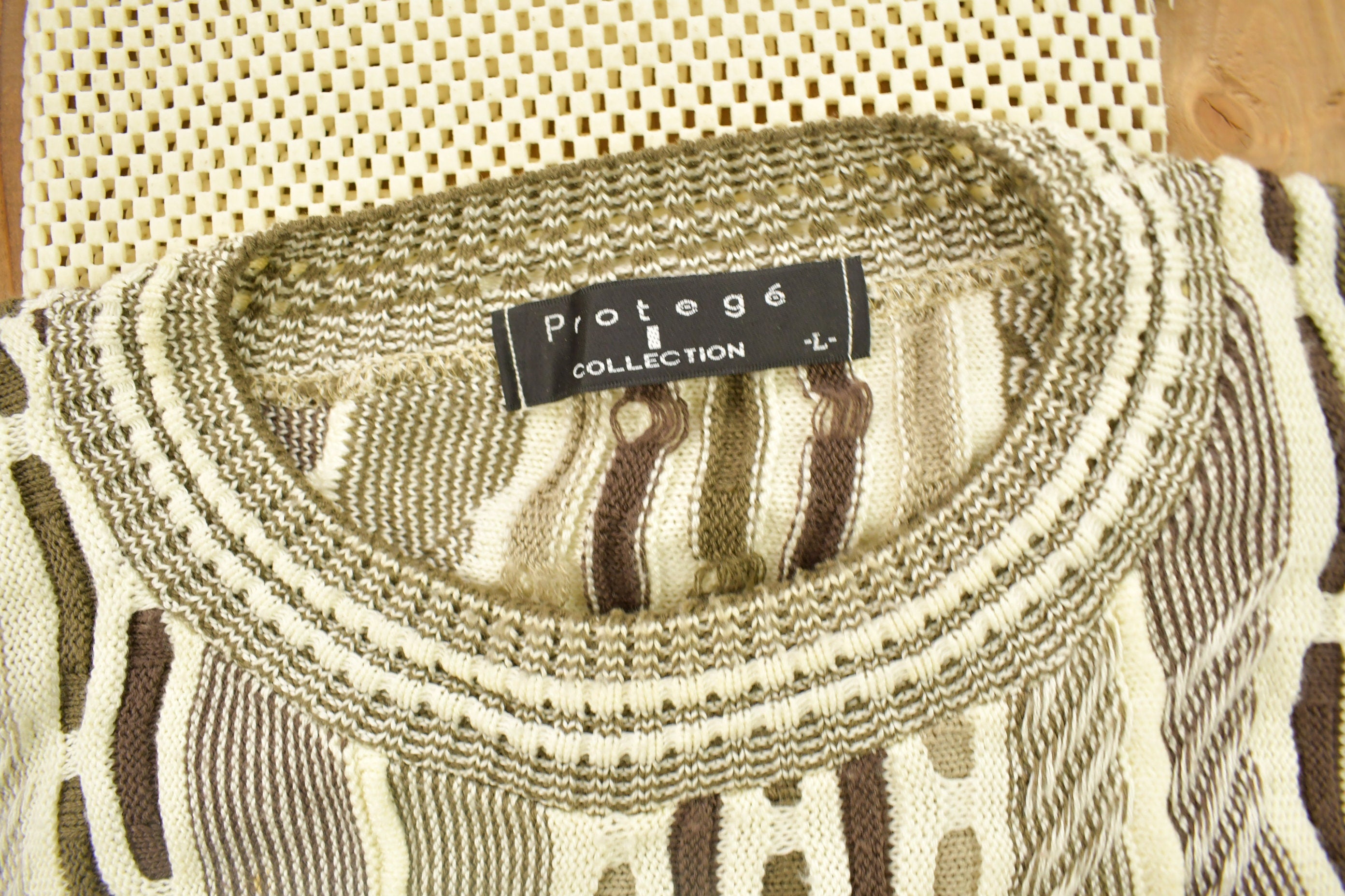 Vintage 1990s Protégé 3D Cable Knit Crewneck Sweater