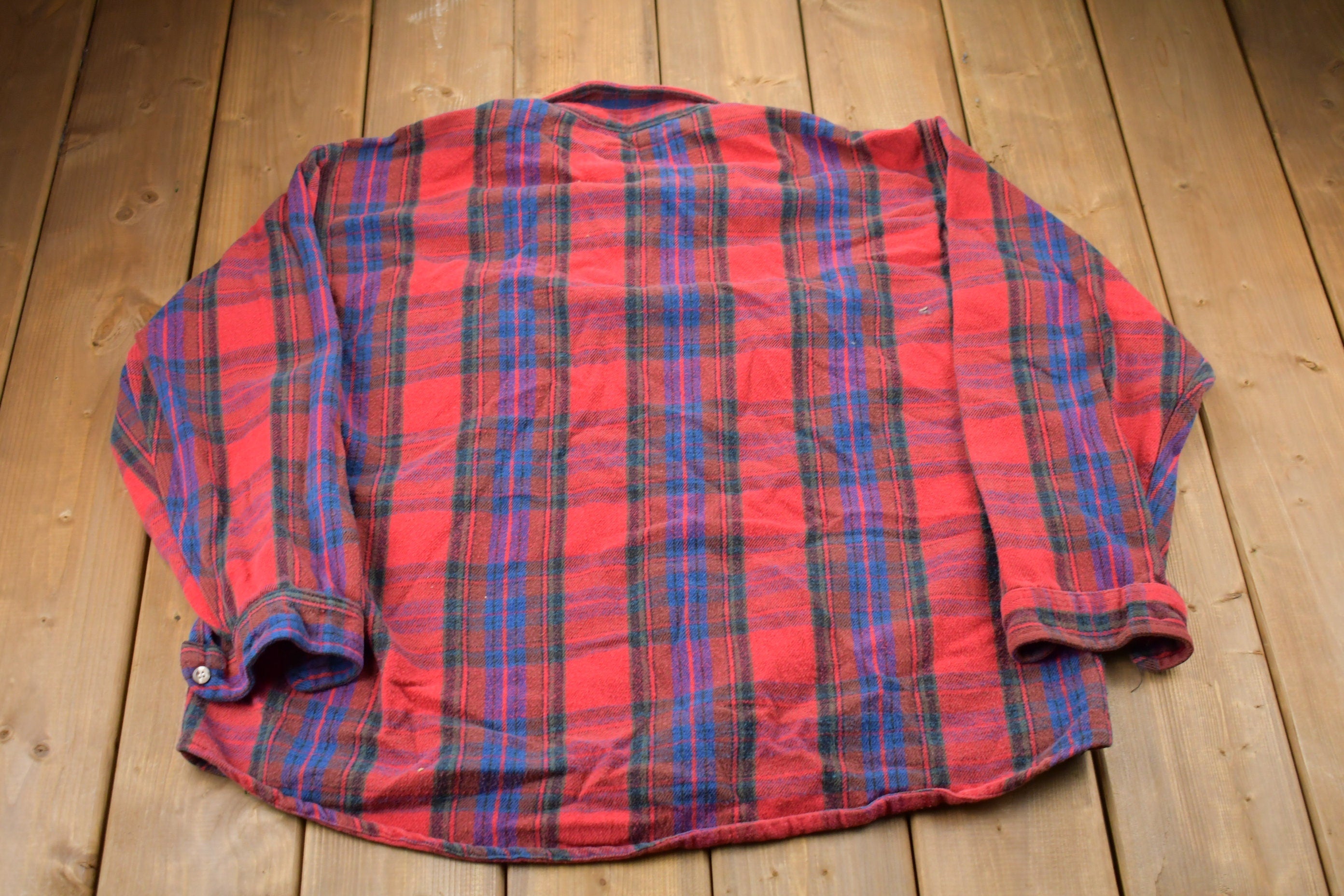 Vintage 1990s Scheels Sport Outfitters Button Up Shirt