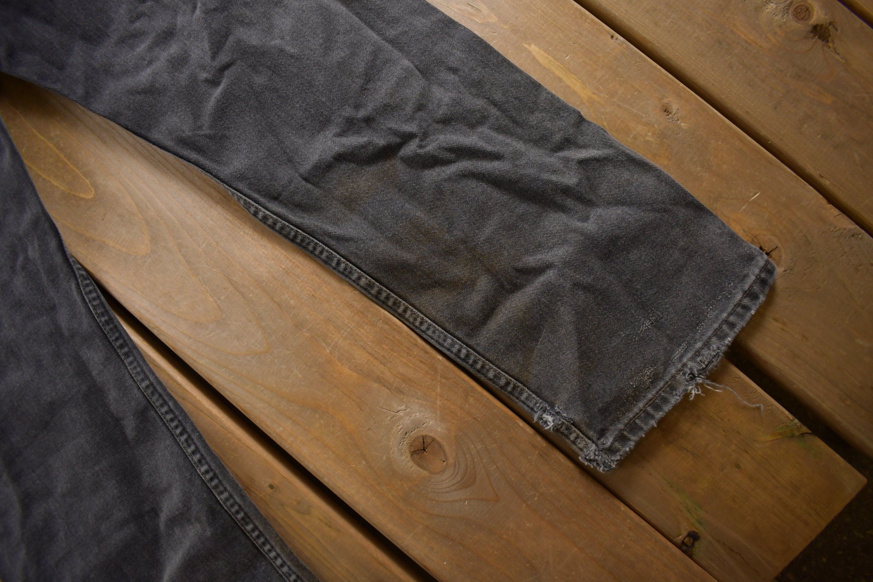Vintage 1990s Levi's 505 Red Tab Black Jeans Size 31 x 29