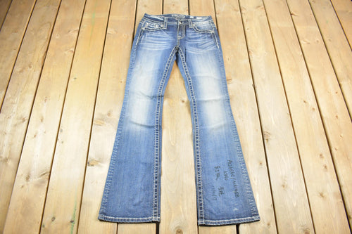 Vintage Y2K Miss Me Bedazzled Low Rise Jeans Size 26x32 / Boot Cut Jeans / Y2K Style / Embroidered Jeans / 2000s / Contrast Stitching