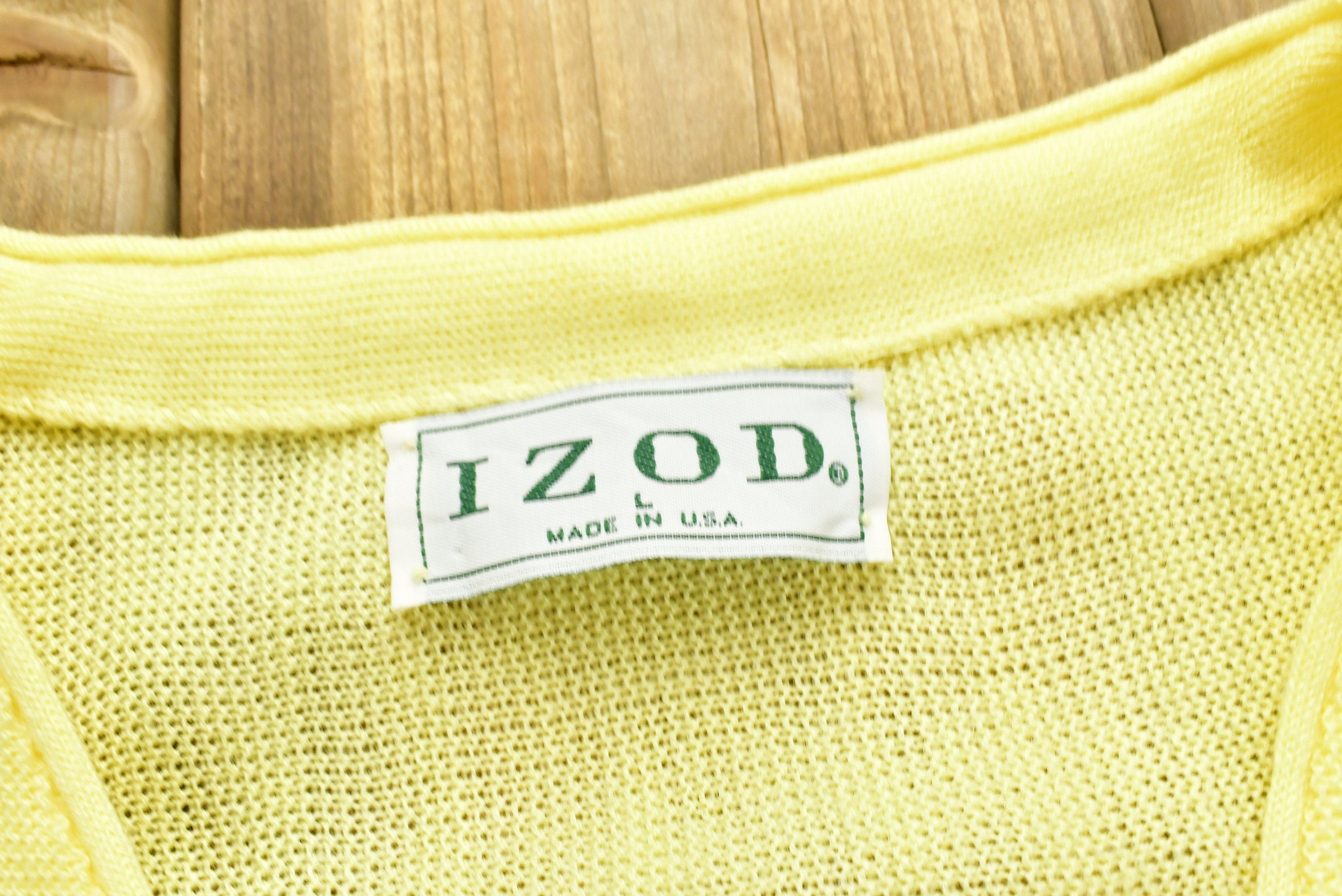 Vintage 1980s IZOD Knitted Cardigan Sweater