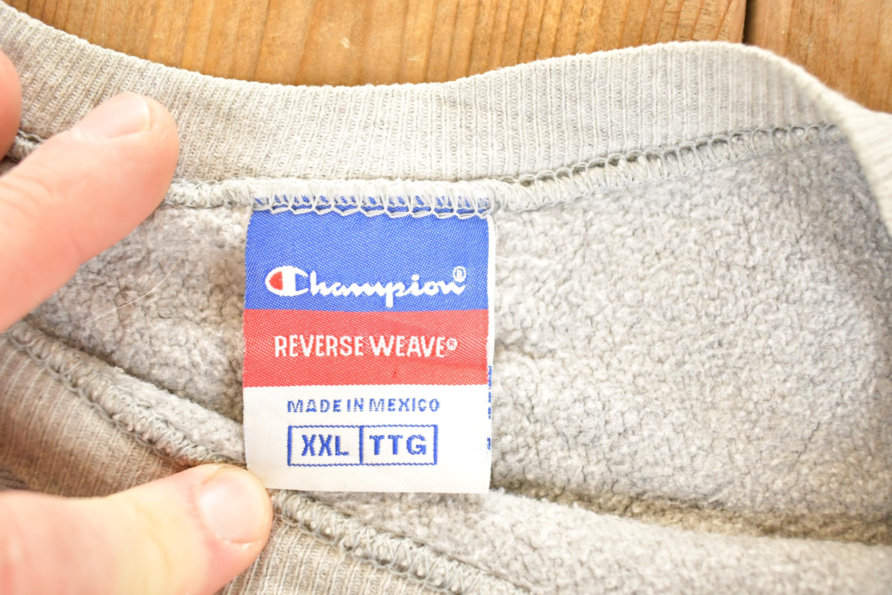 Vintage Y2K Distressed Champion Reverse Weave Hamline University Crewneck Sweatshirt Men's L