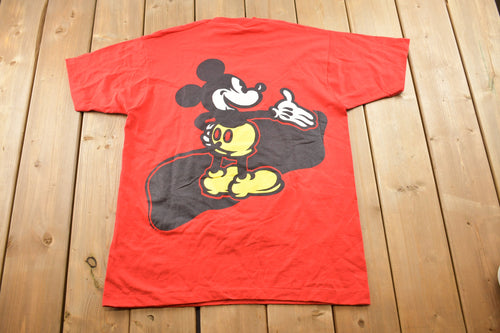 Vintage 1990s Mickey & Co Mickey Mouse Graphic Cartoon T-Shirt / 90s Graphic Tee / Vintage Disney / Single Stitch / 90s Disney / 90s Mickey