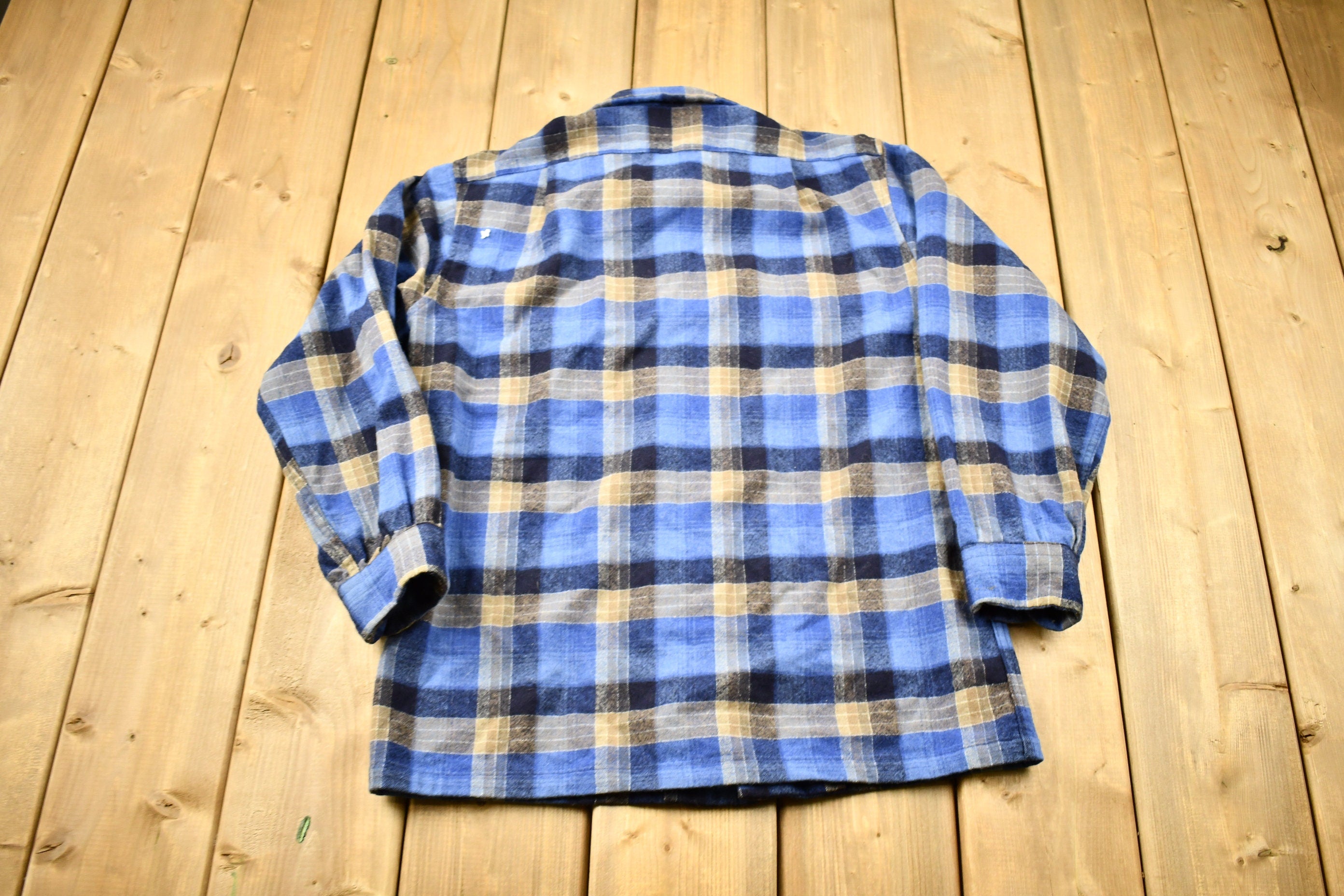 Vintage 1970s Pendleton Plaid Button Up Board Shirt