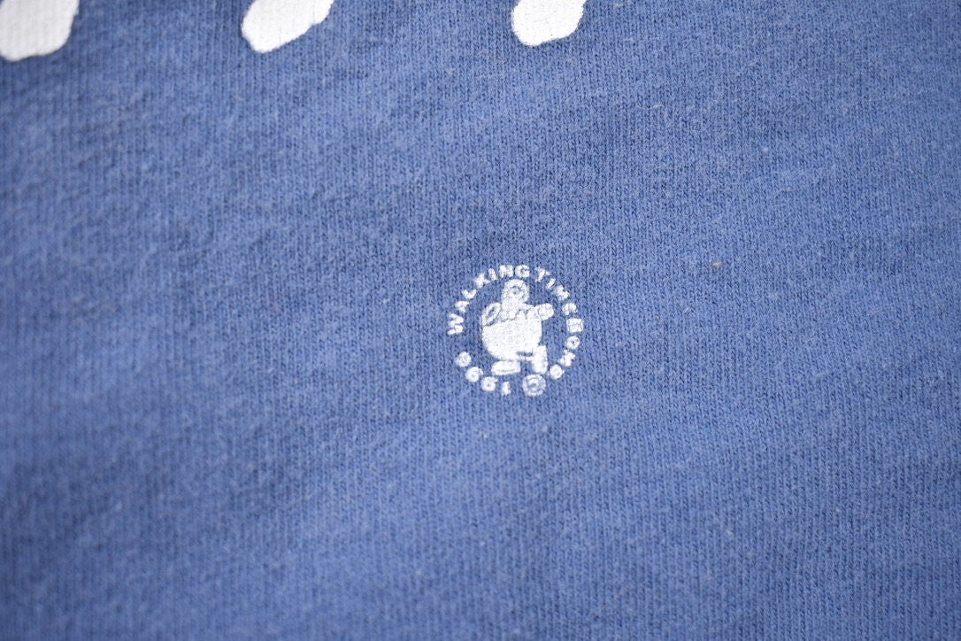 Vintage 1996 Walking Time Bomb Hello Graphic T-Shirt