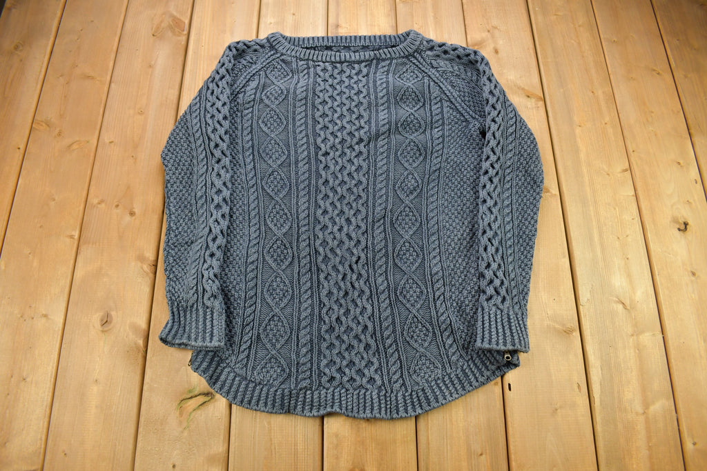 Vintage 1980s Women's 3D Cable Knitted Women's Sweater