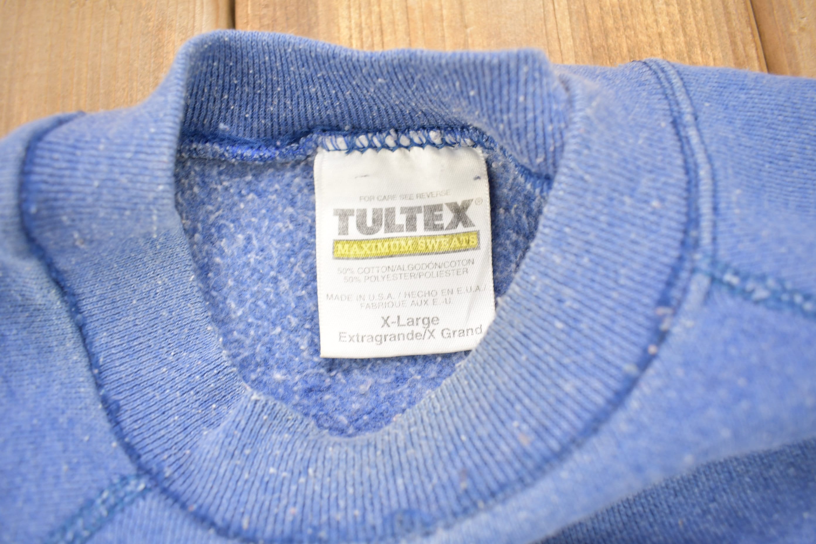 Vintage 1980s Tultex Sun Faded Blue Blank Raglan Crewneck Sweatshirt