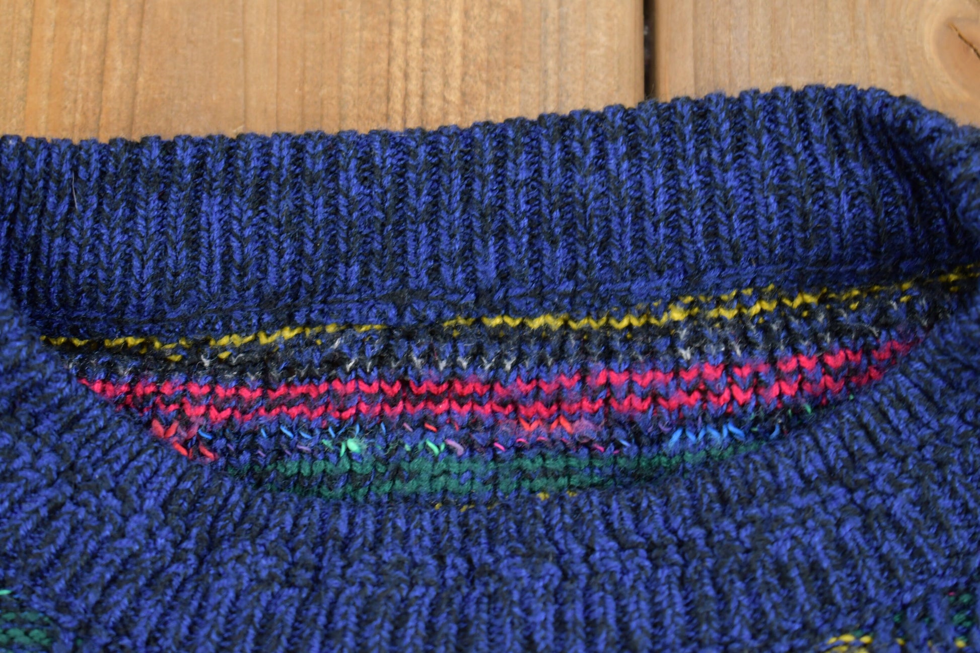 Vintage 1990s 3D Knit Sweater / Vintage 90s Crewneck / Pattern Sweater / Outdoor / Hand Knit / Pullover Sweatshirt /