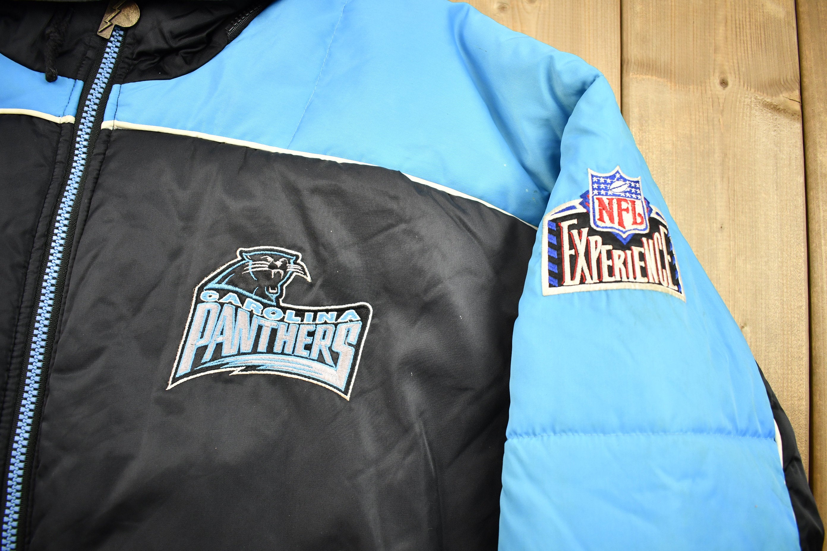Vintage 1990s North Carolina Panthers NFL Pro Player Full Zip Puffer Jacket