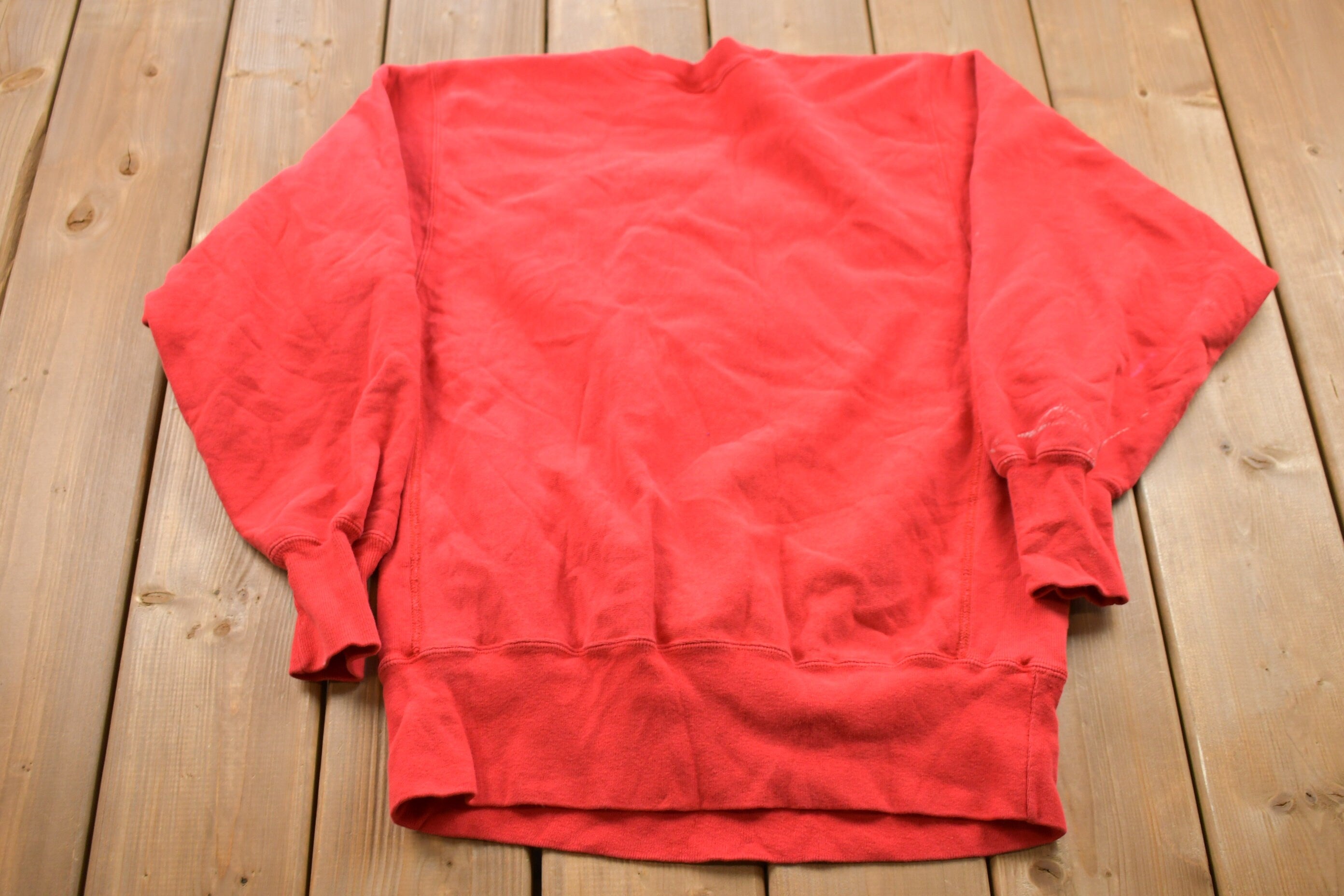 Vintage 1990s Wisconsin Badgers Champion Reverse Weave Crewneck Sweatshirt