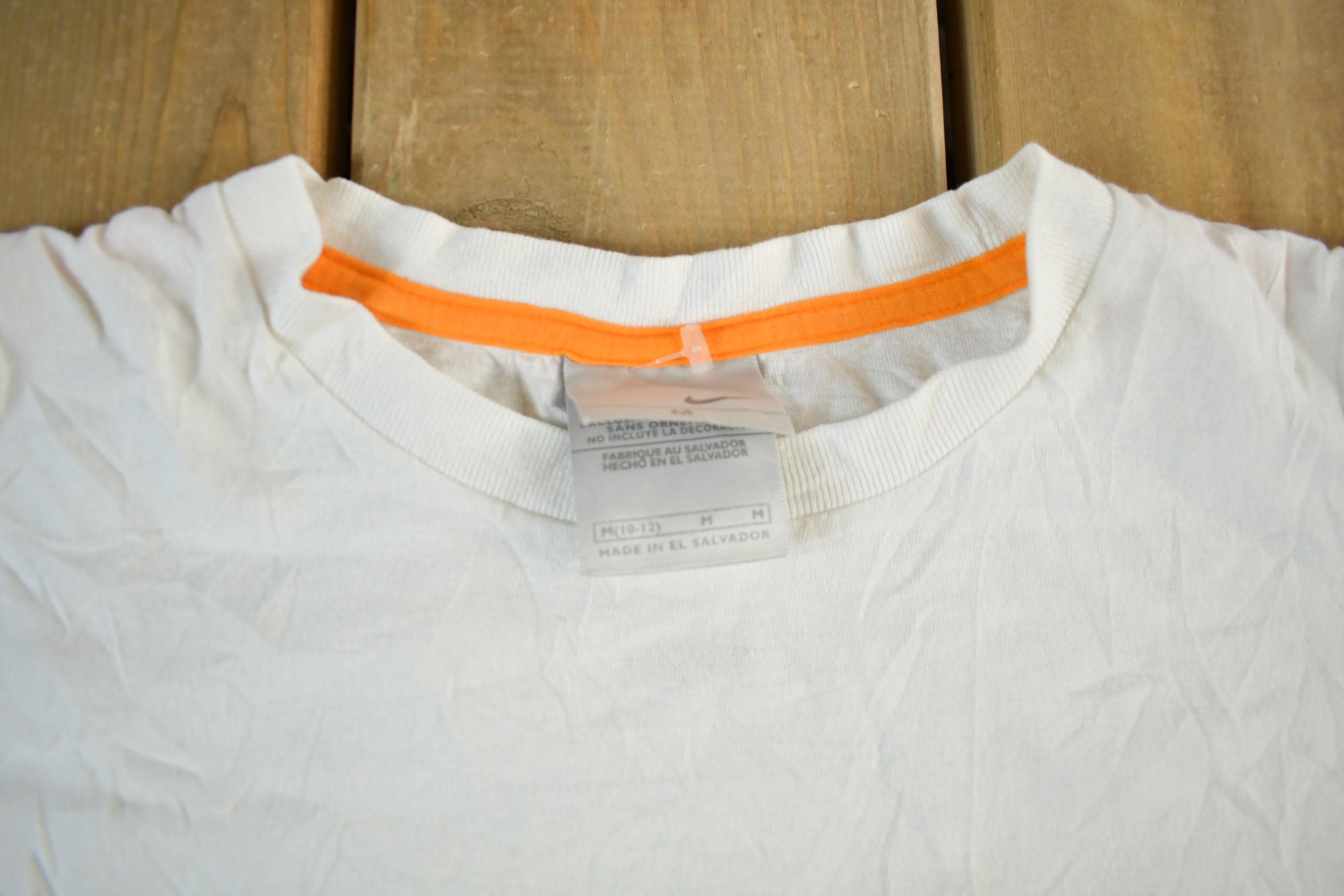 Vintage Y2K Nike Hoops Graphic T Shirt Youth Medium
