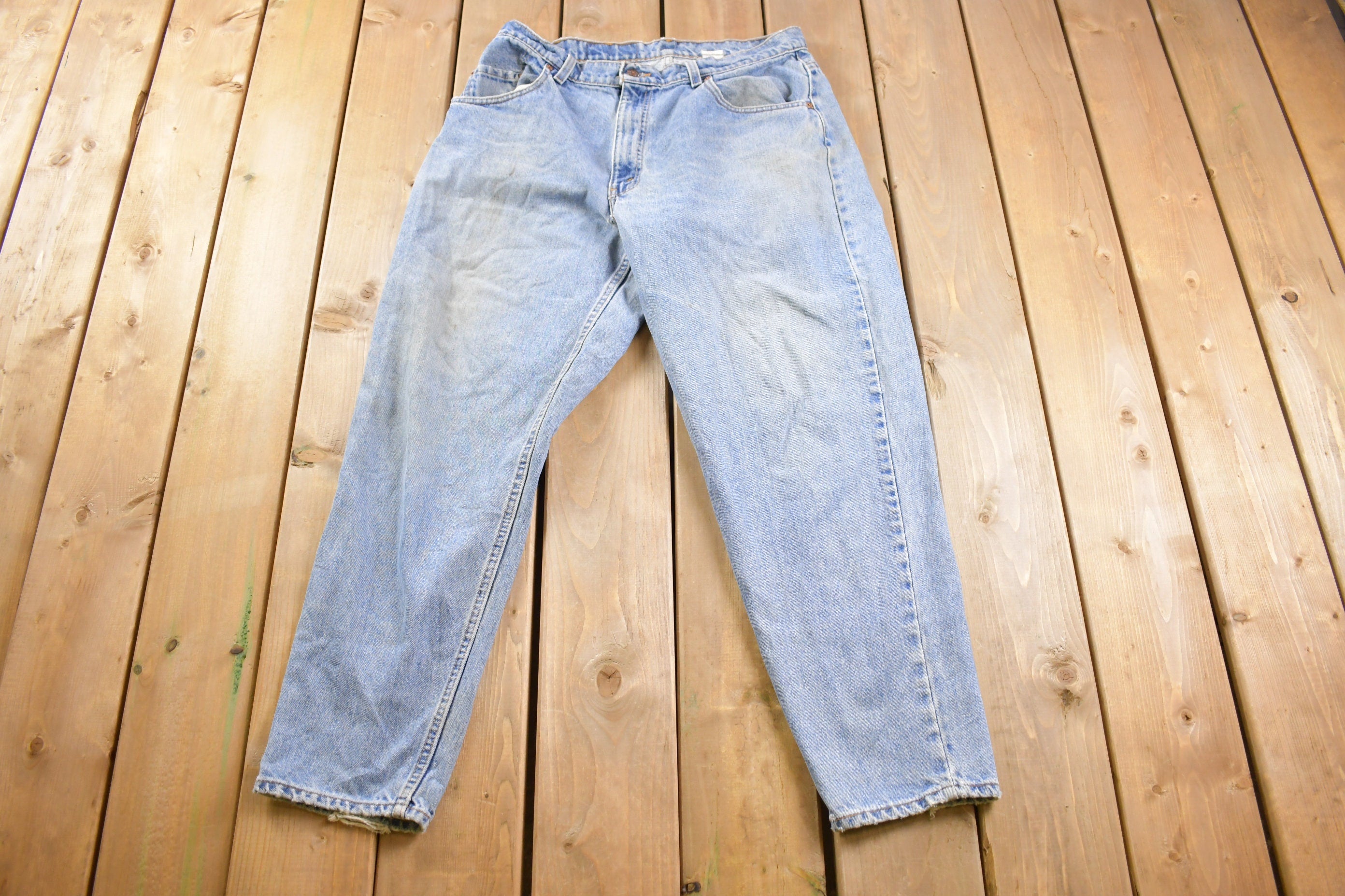 Vintage 1990s Levi 560s Red Tab Jeans Size 32 x 30