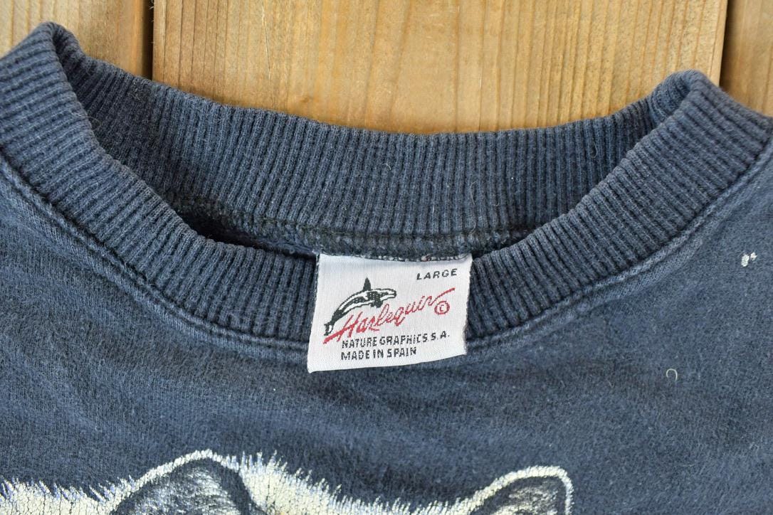 Vintage 1990s Lone Wolf Outdoorsman Crewneck Sweatshirt