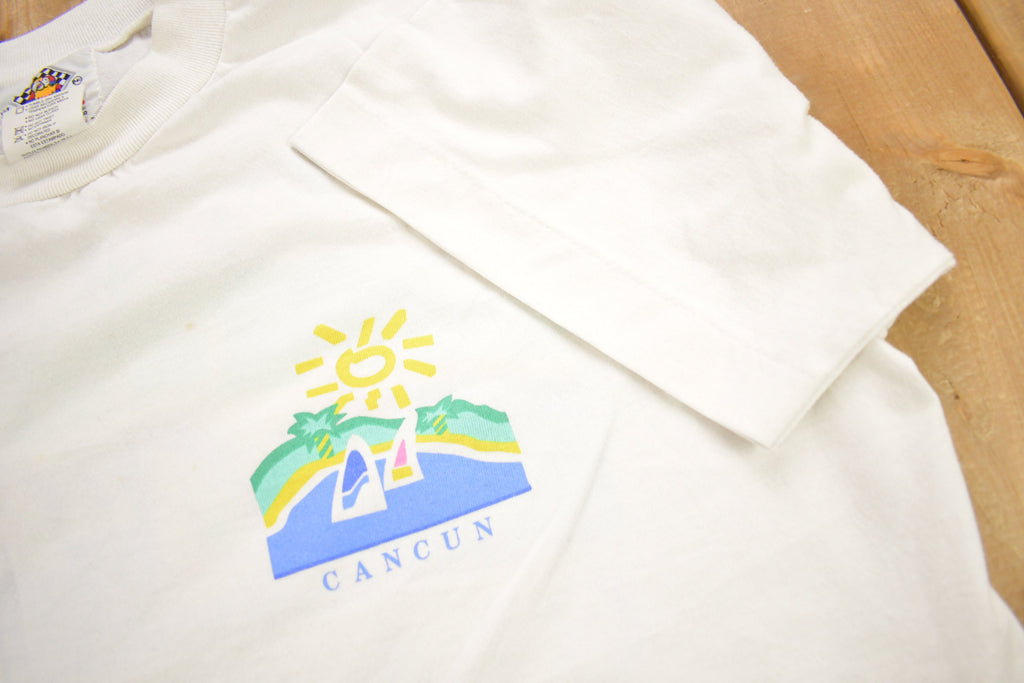 Vintage 1990s Cancun Mexico Graphic Souvenir T Shirt