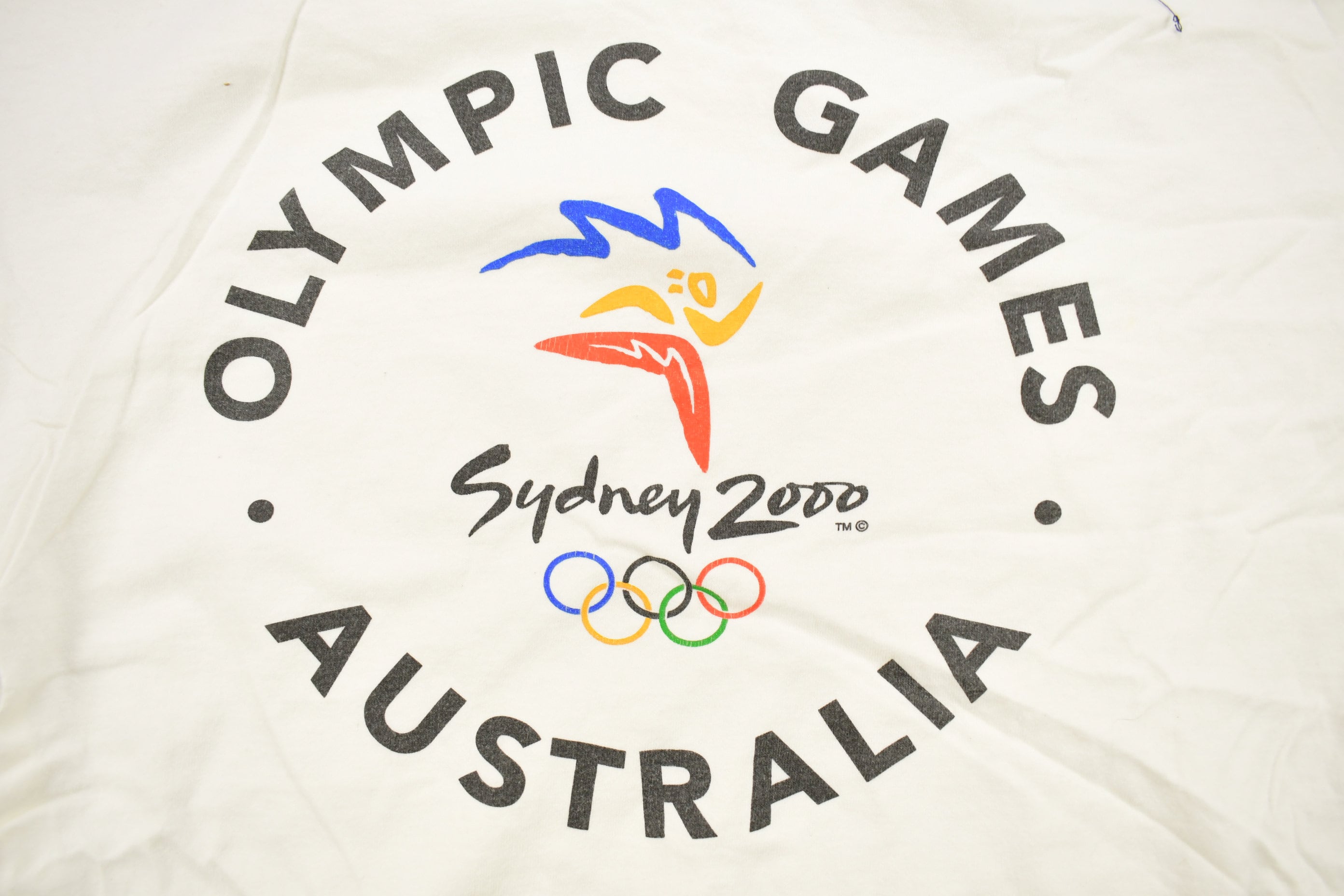 Vintage 2000 Sydney Australia Olympics Graphic T-Shirt