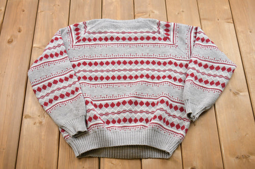 Vintage 1990s Knitted Sweater / Vintage 90s Crewneck / Pattern Sweater / Outdoor / Hand Knit / Pullover Sweatshirt