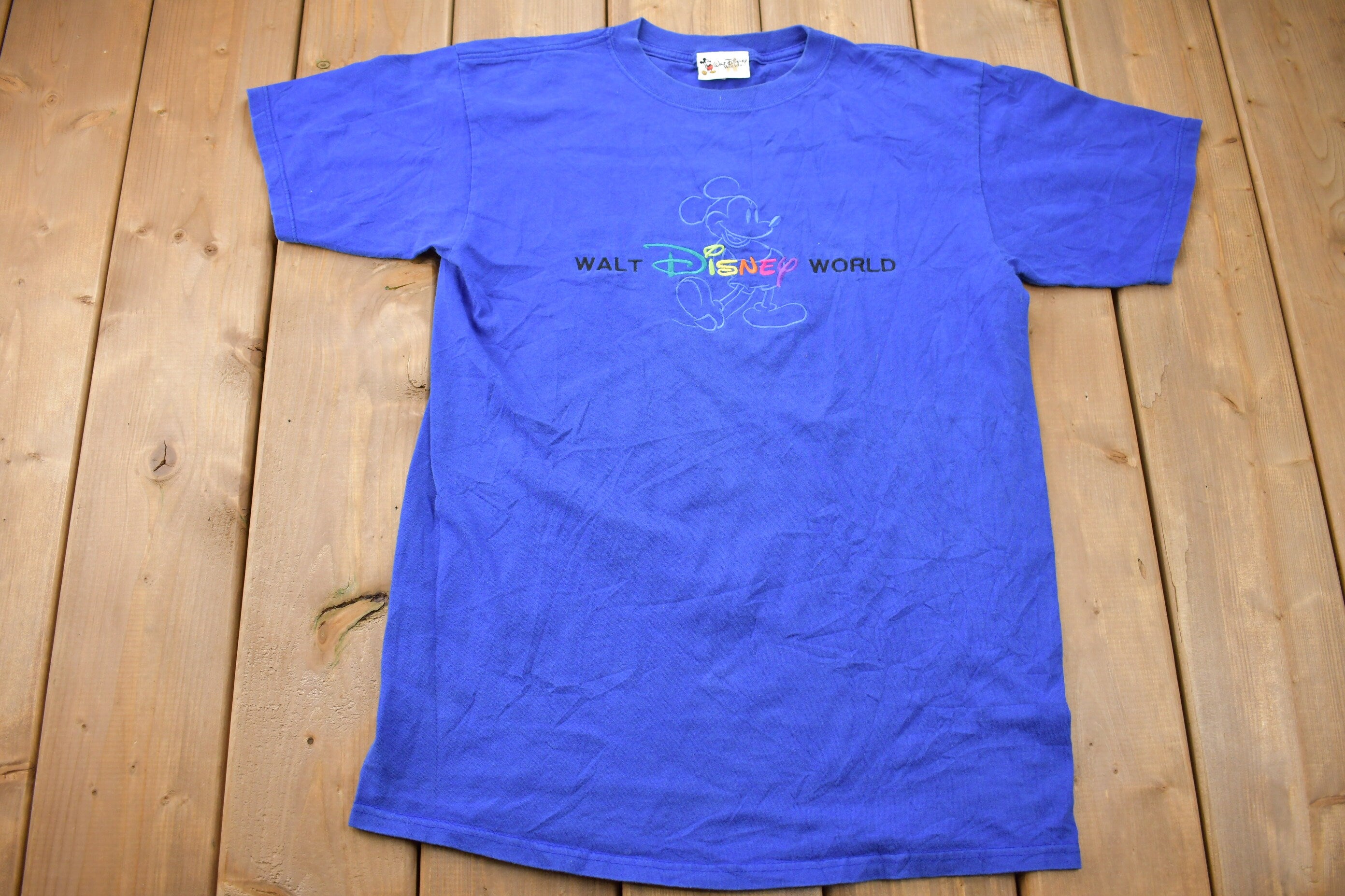 Vintage 1990s Walt Disney World Embroidered Graphic Mickey Mouse T Shirt