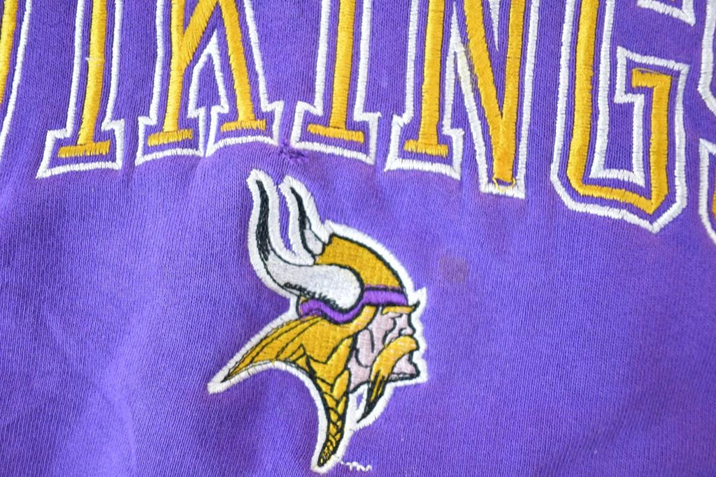 Vintage 1990s Minnesota Vikings Pro Player NFL Crewneck Sweatshirt