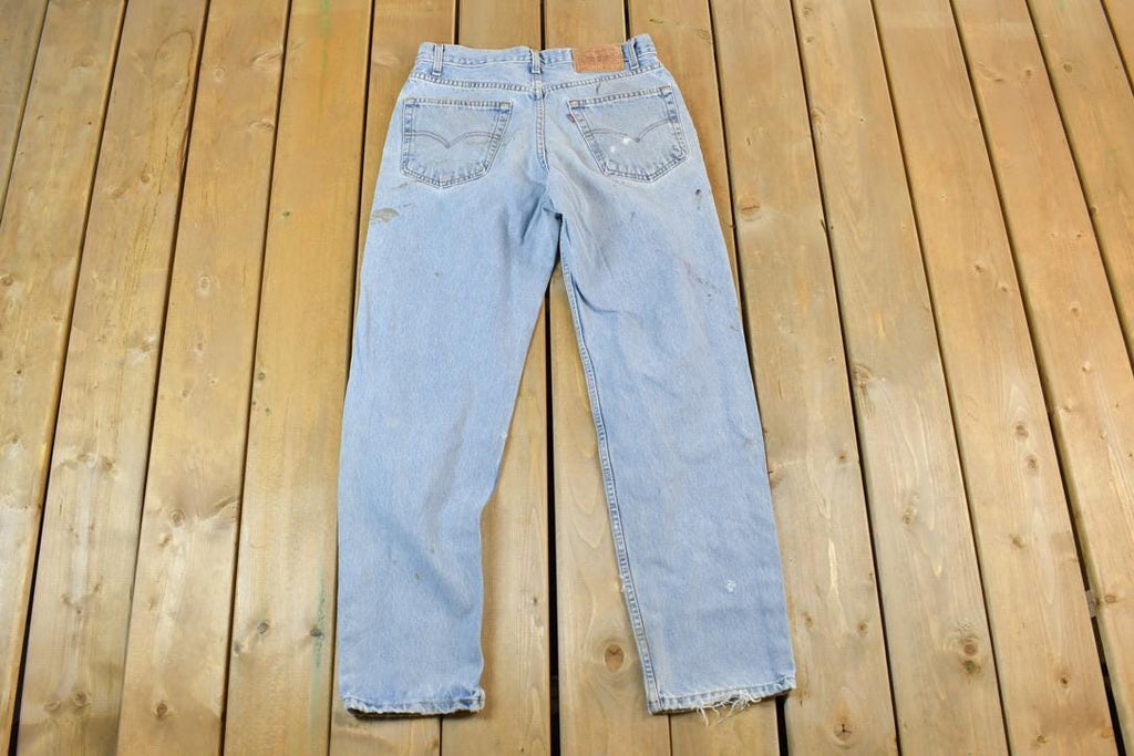 Vintage 1990s Levi Strauss 550 Red Tab Denim Jeans Size 32 x 32 relaxed Fit