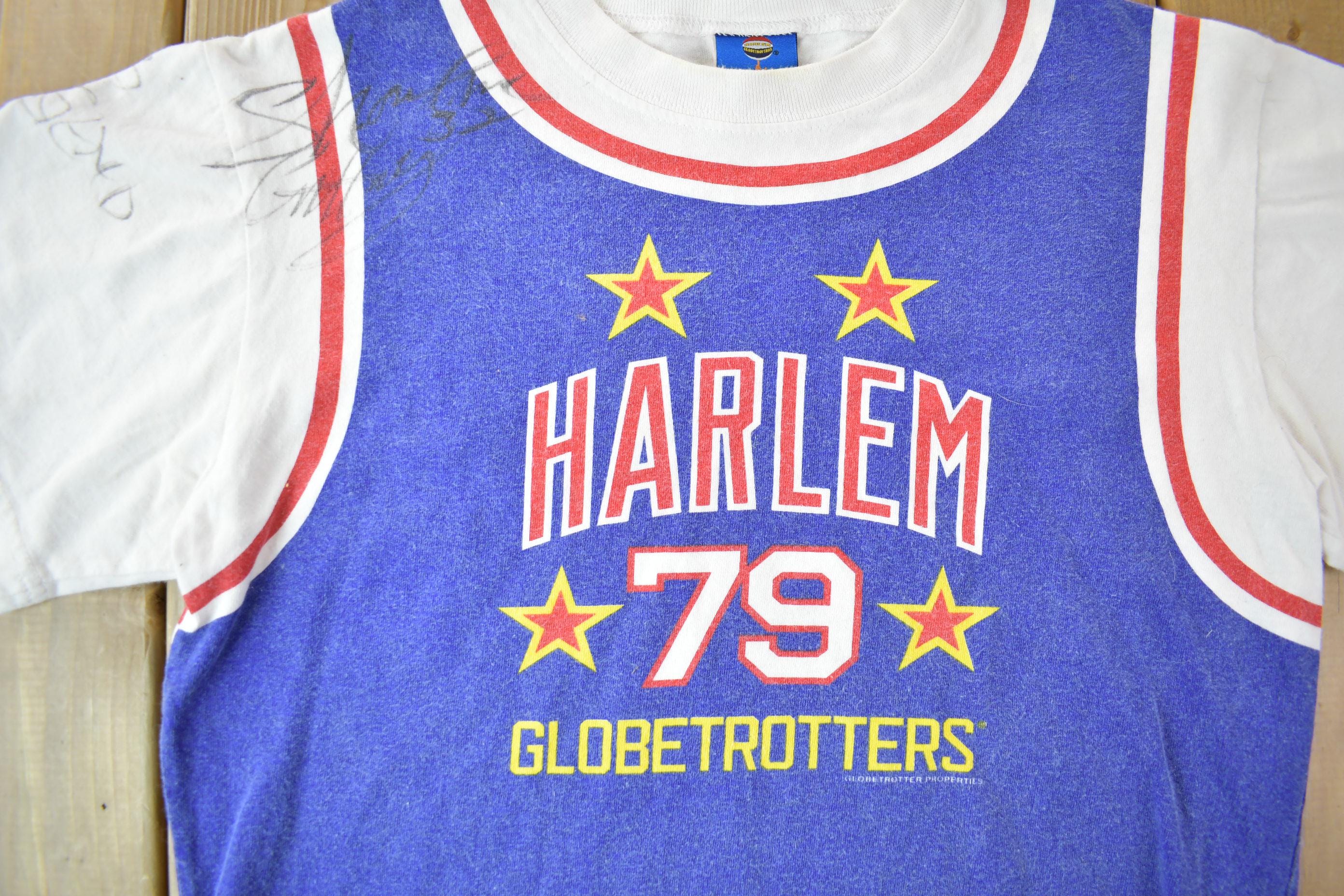 Vintage 1990s Harlem Globetrotters Basketball Graphic T-Shirt