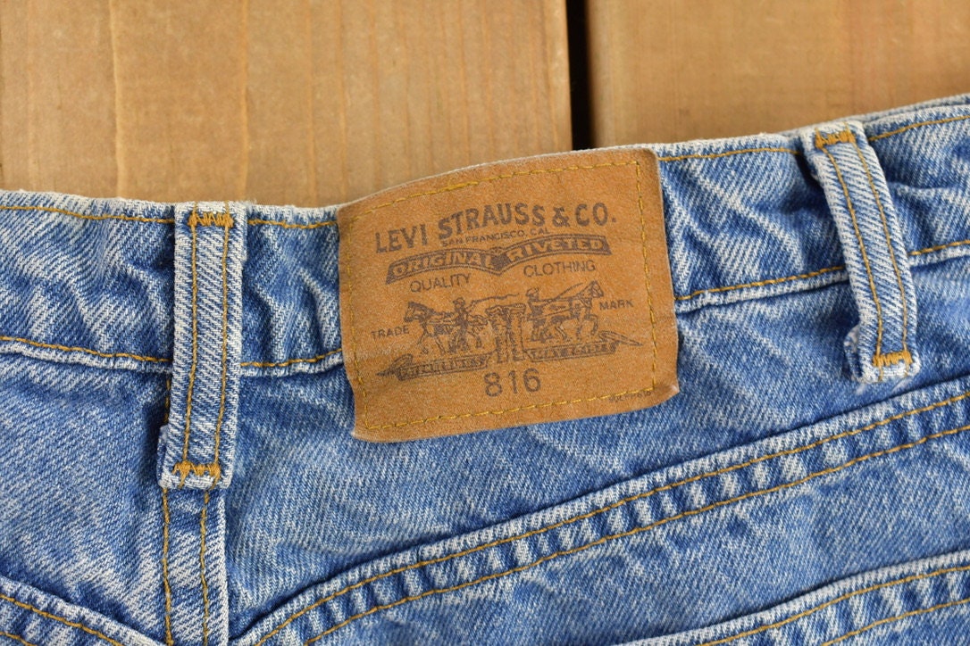 Vintage 1980s Levi's 816 Jeans Size 32 x 31.5 / Blue / Mid Wash / Vintage Denim / Vintage Levis / 80s Levi's / Straight Cut