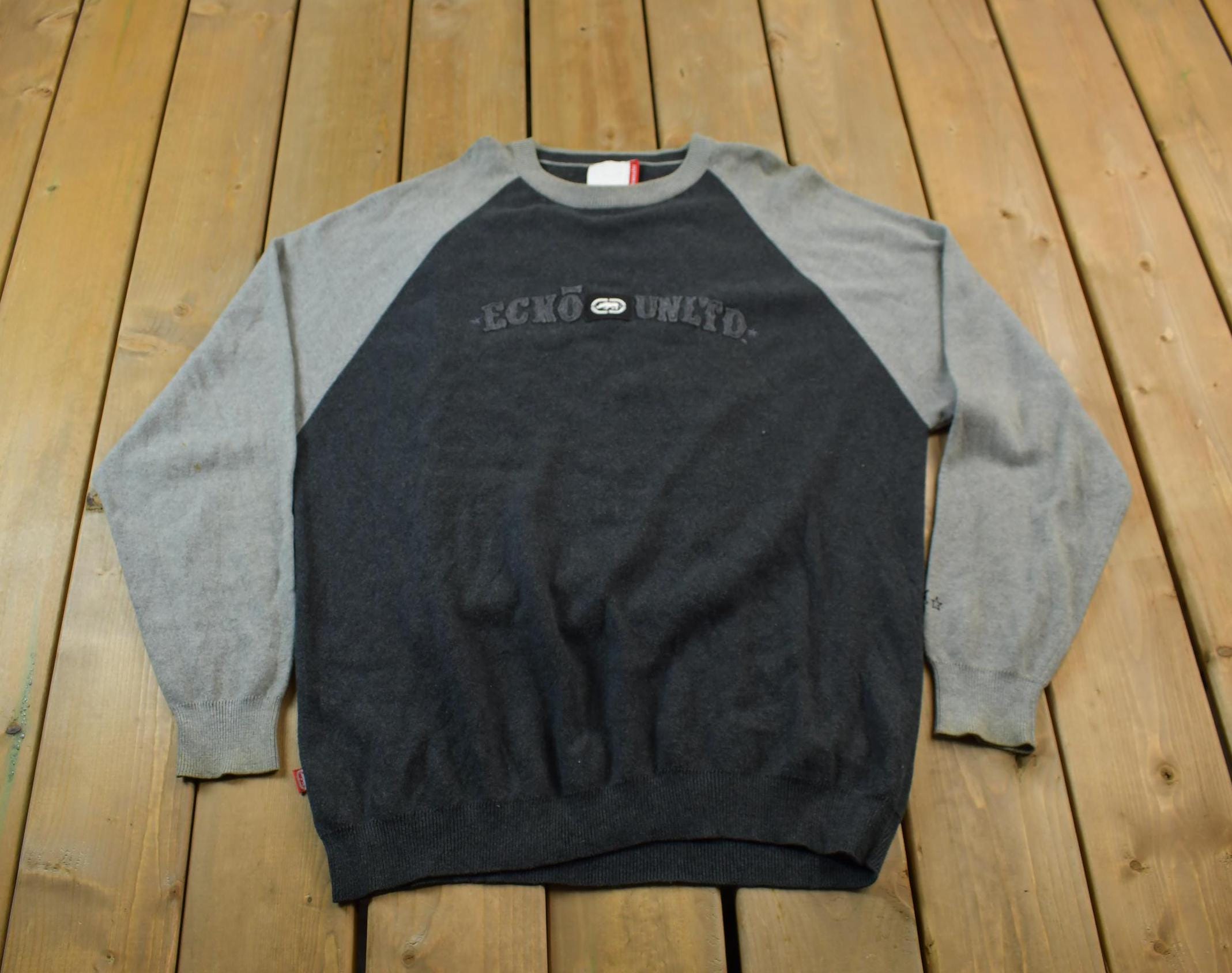 Vintage 2000s Ecko Unlimited Embroidered Long Sleeve