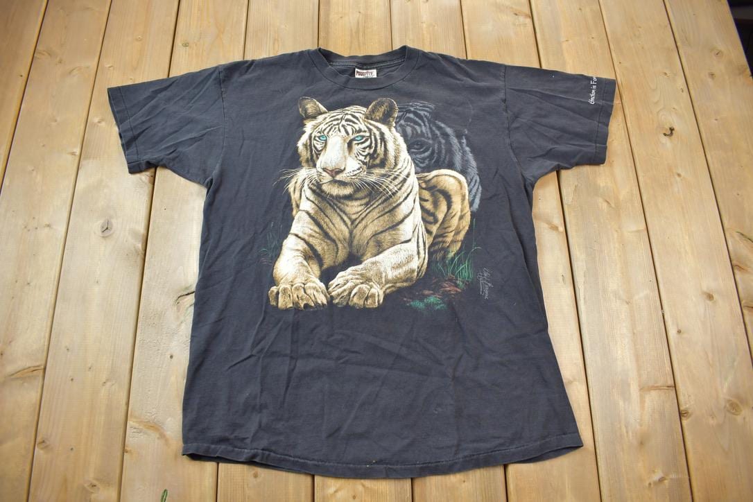 Vintage 1990s Extinction IS Forever White Tiger Graphic T-Shirt