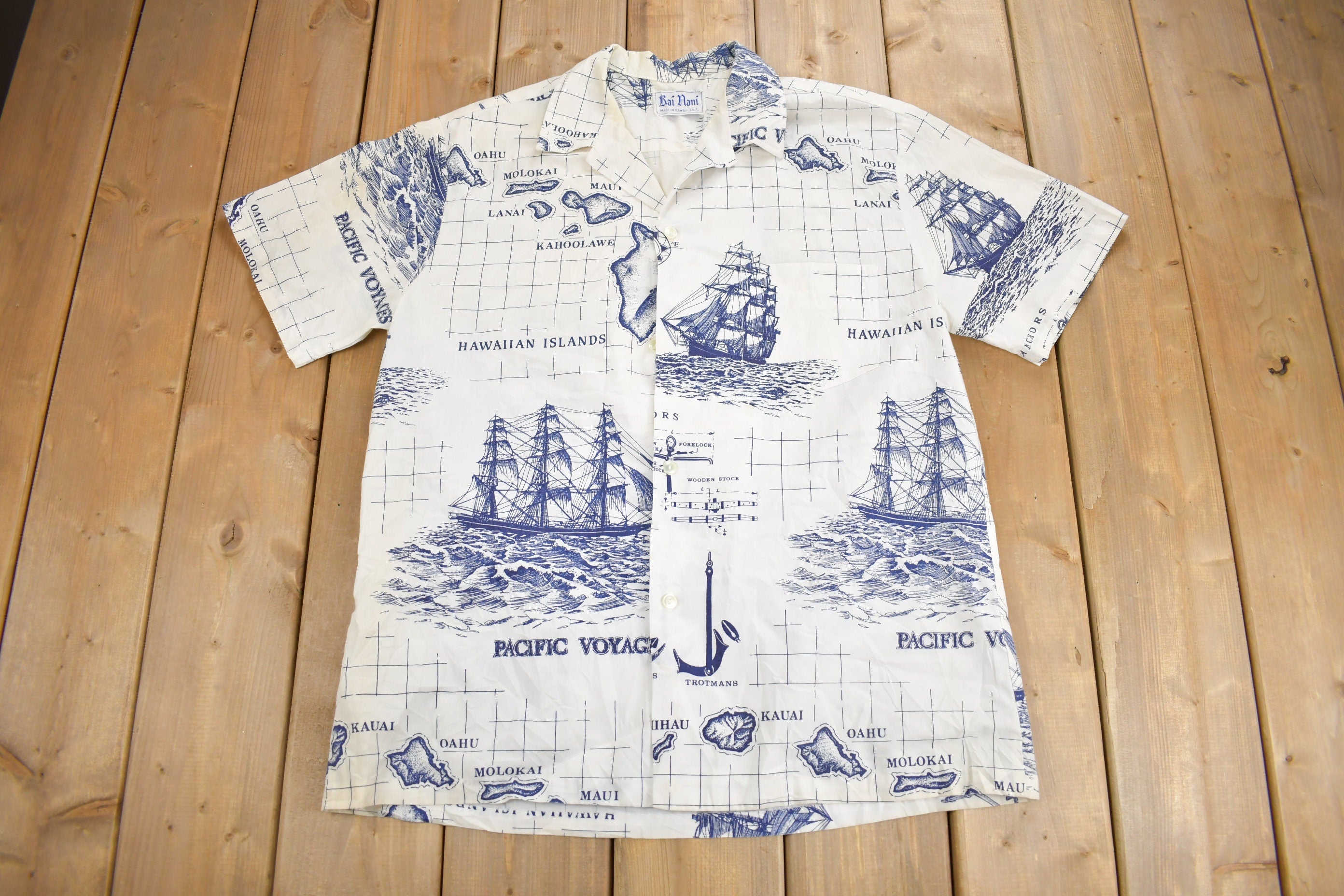 Vintage 1980s Kai Mani Hawaiian Sailing Map Theme Button Up Shirt