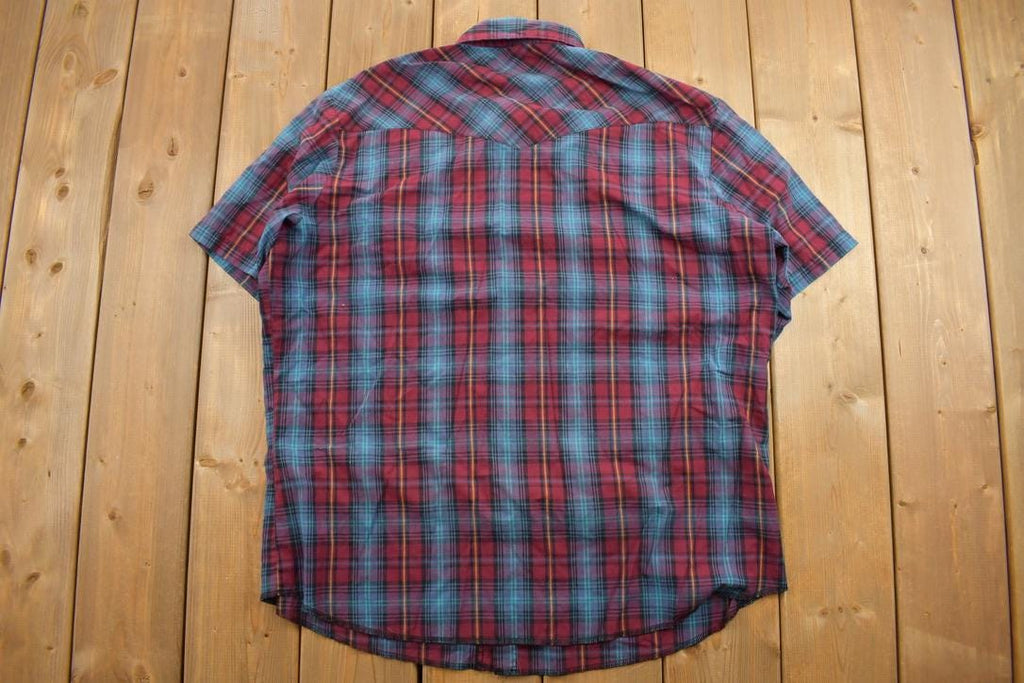 Vintage 1990s Wrangler Plaid Flannel Button Up Shirt
