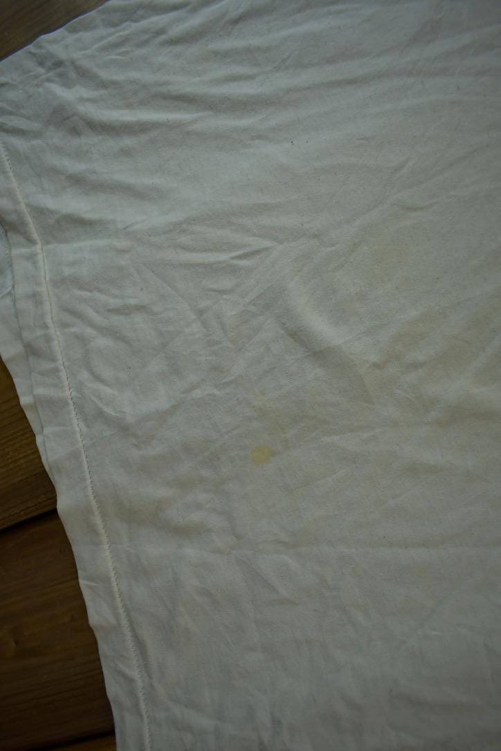 Vintage 1996 Au Couer Du Retablissement 3 Graphic T-Shirt