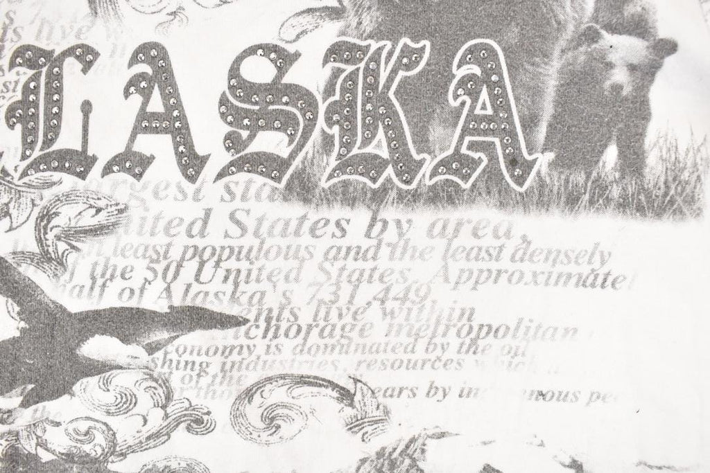 Vintage Y2K Alaska AOP Souvenir Travel T-Shirt Women's M