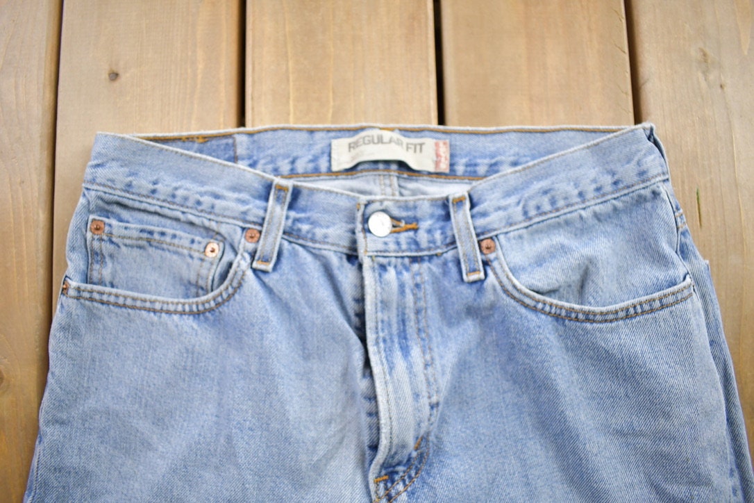 Vintage 1990s Levi's 505 Regular Fit Jeans Size 32x30