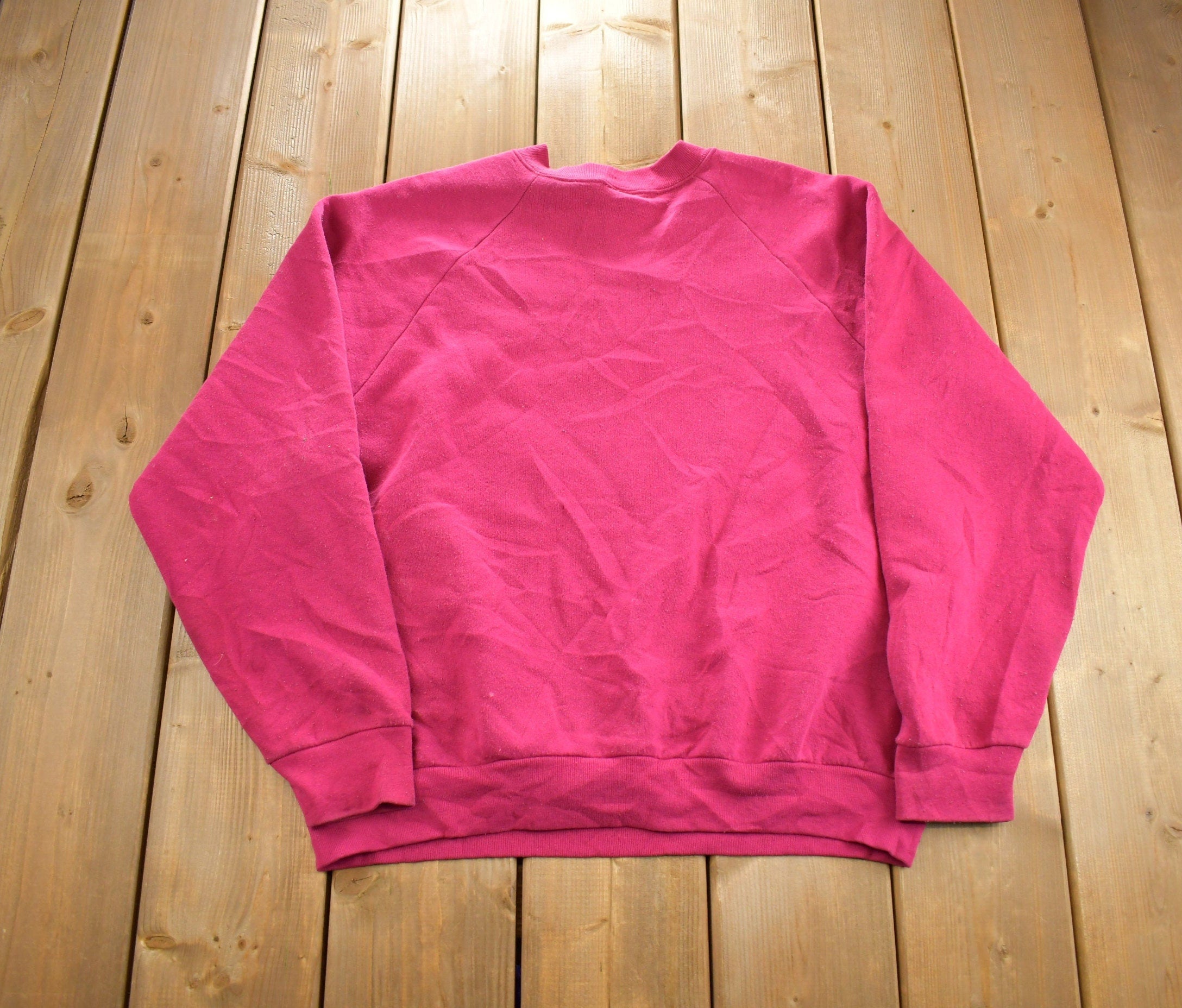 Vintage 1990s Gatlinburg Tennessee Souvenir Travel Crewneck Sweatshirt Made In USA