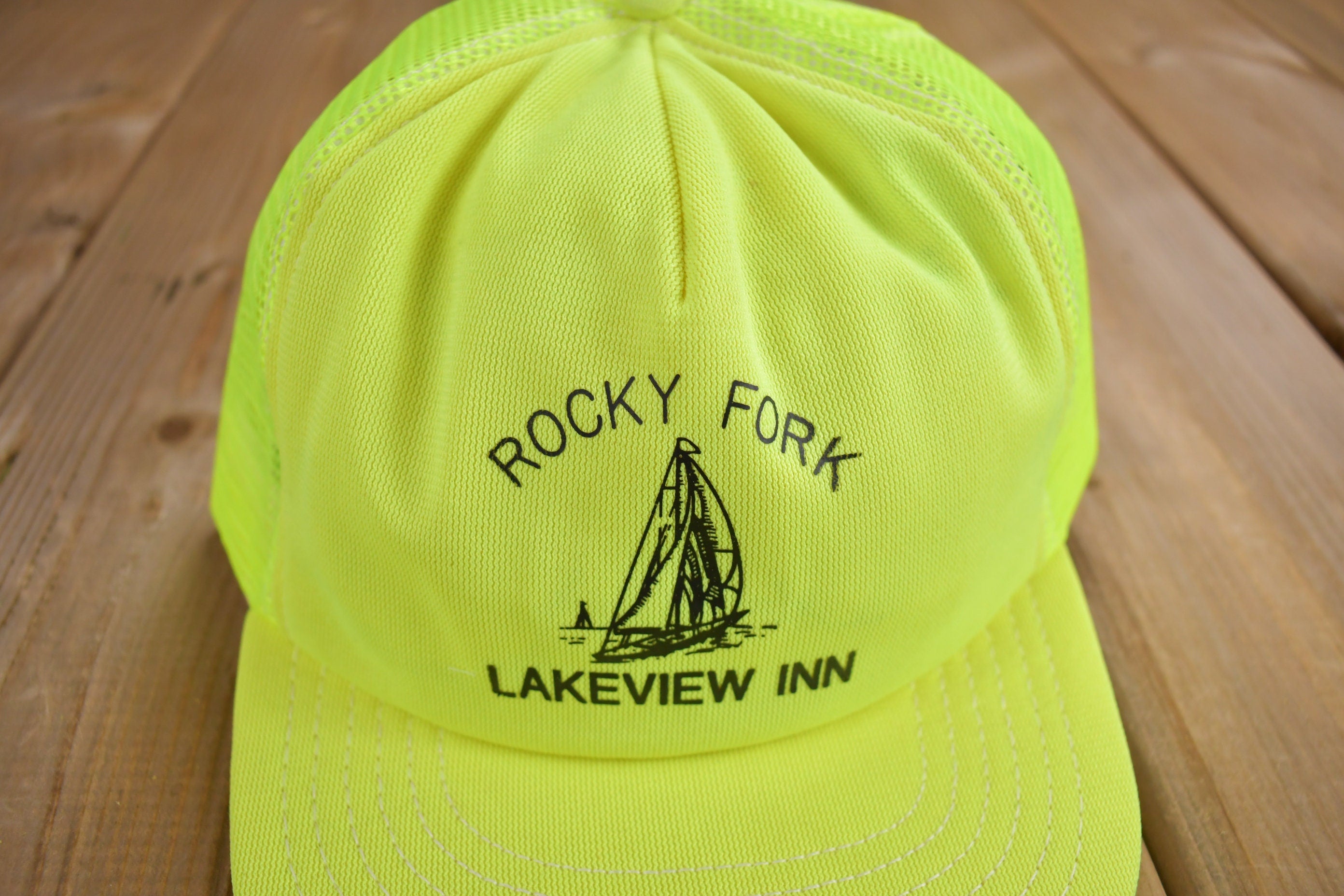 Vintage 1980s Rocky Fork Lakeview Inn Trucker Hat