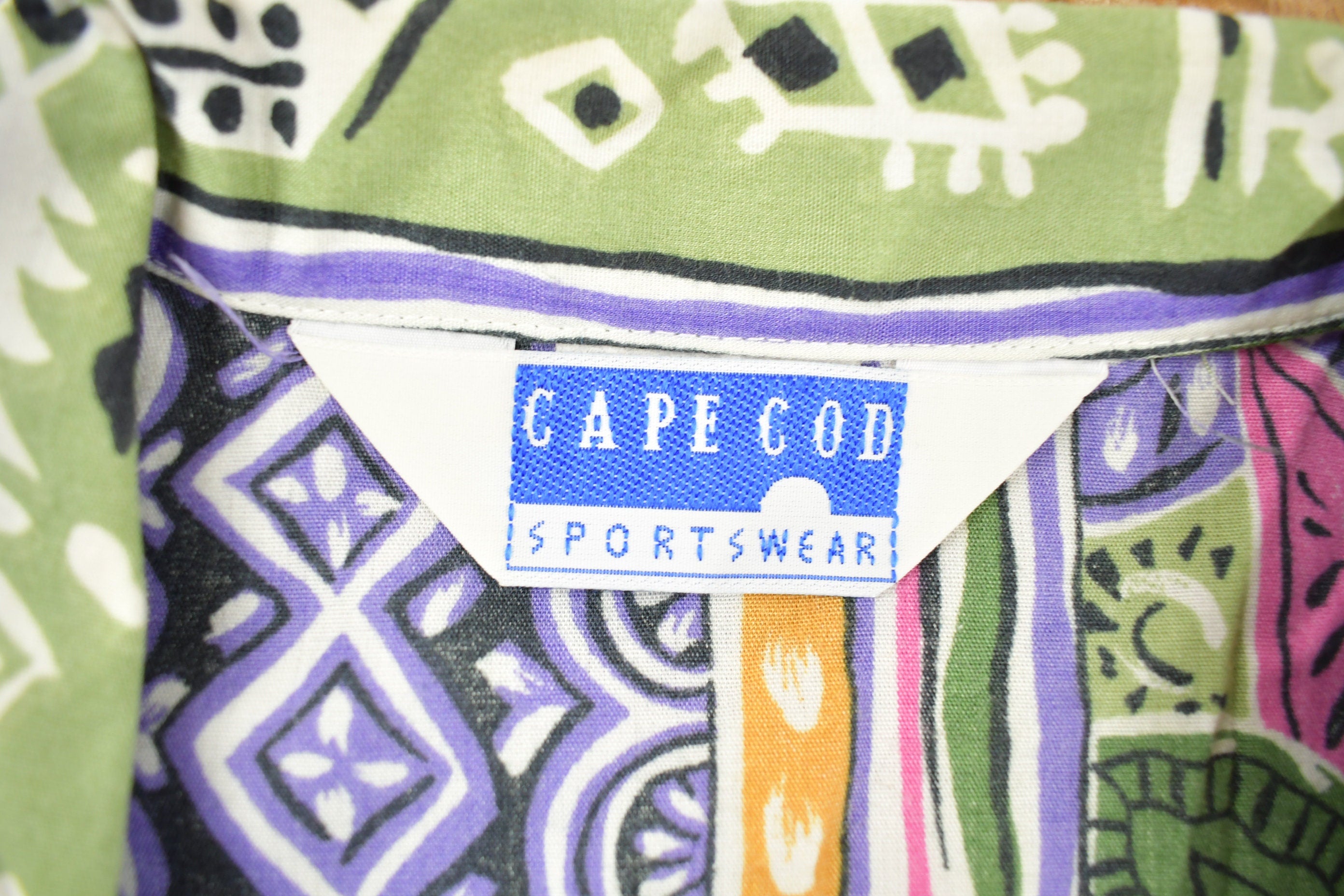 Vintage 1980s Cape Cod Sportswear Abstract Floral Button Up Shirt