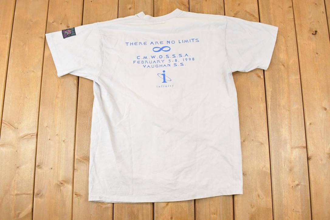 Vintage 1990s Infinity Rockets Souvenir Travel T-Shirt Men's M