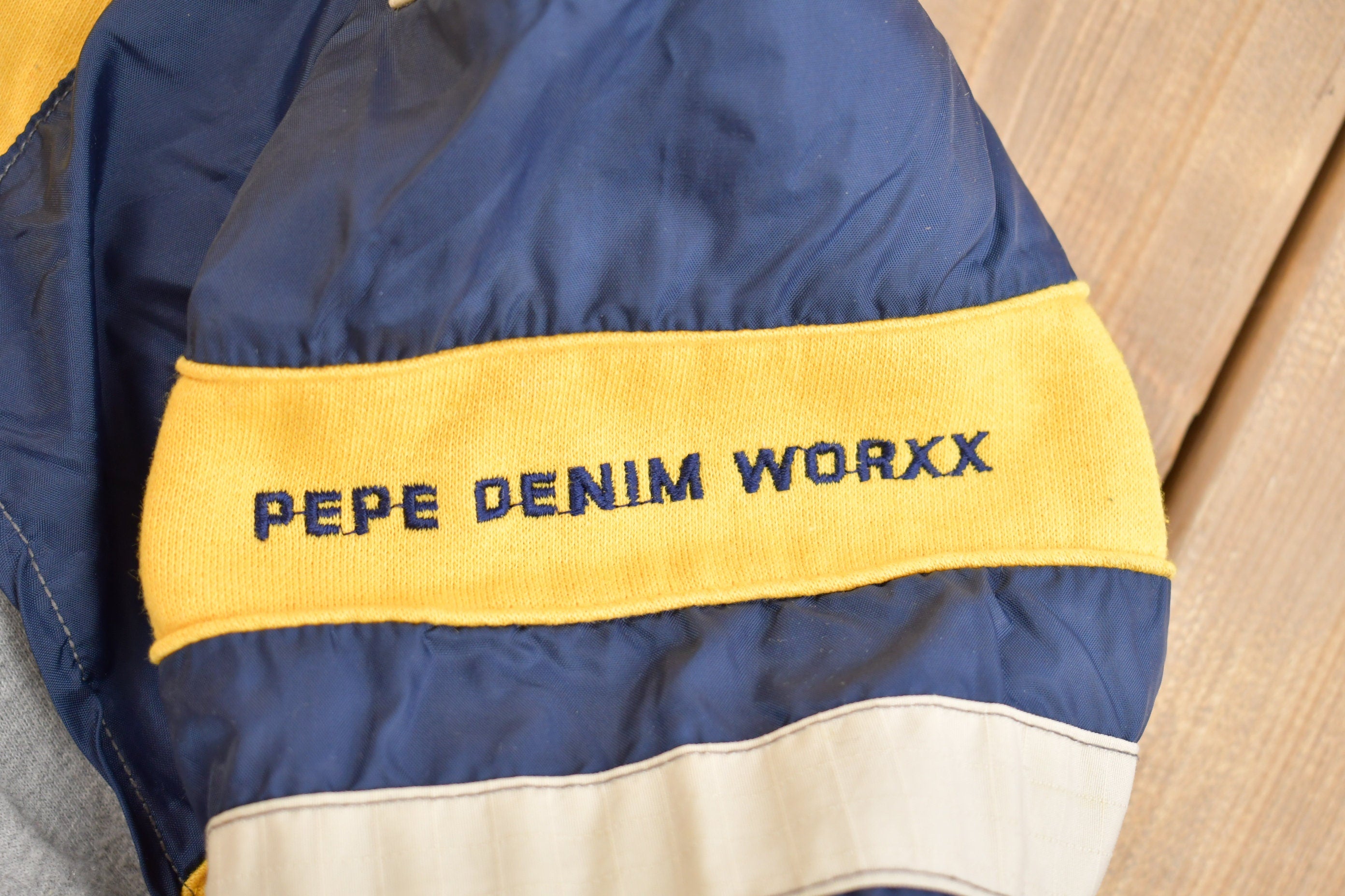Vintage 1990s Pepe Jeans Half Zip Windbreaker Jacket