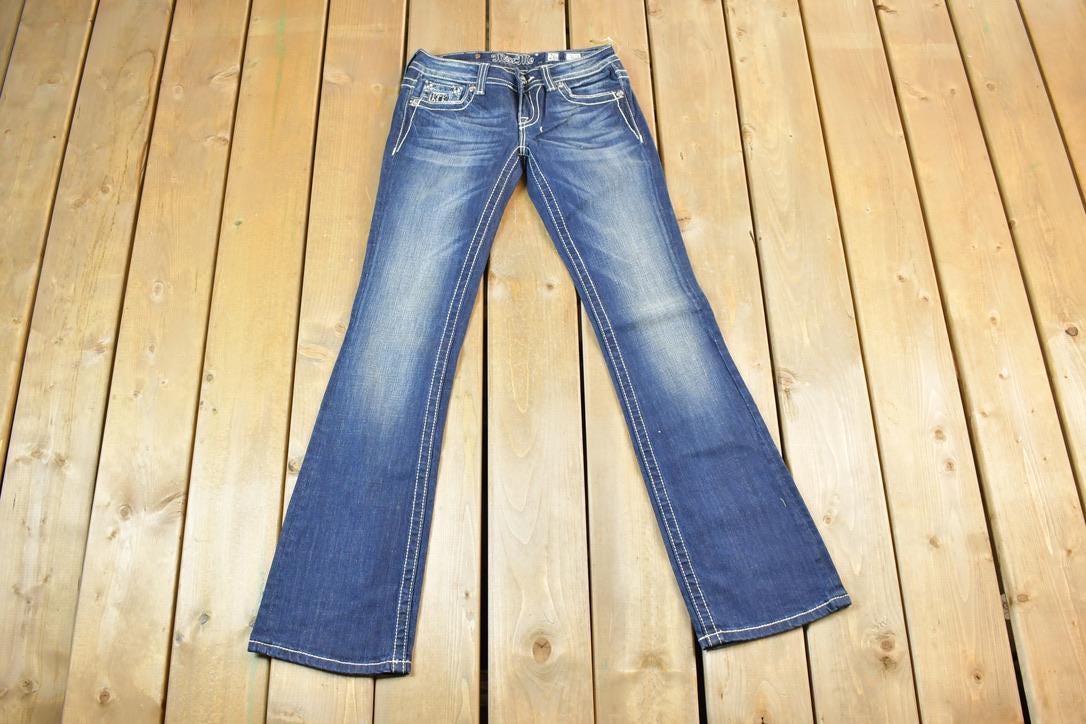 Vintage Y2K Miss Me Bedazzled Low Rise Jeans Size 26x31