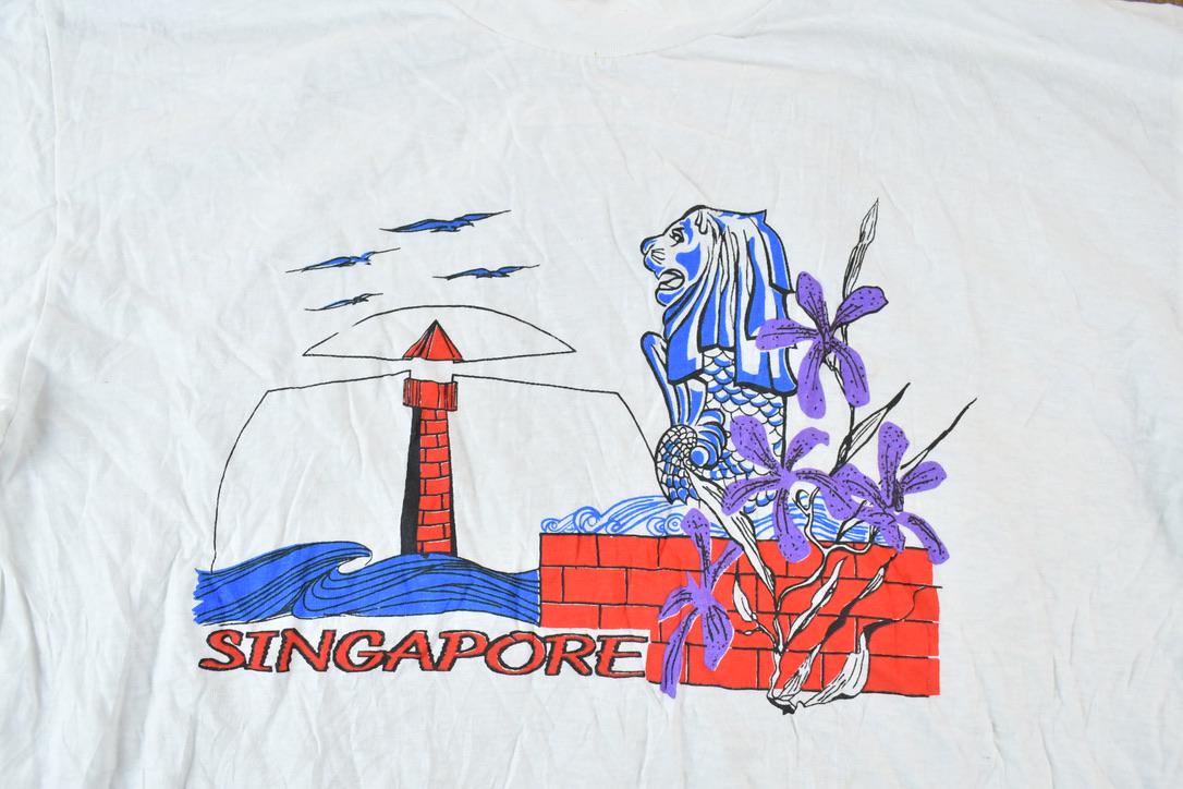 Vintage 1980s Singapore Single Stitch Souvenir T-Shirt