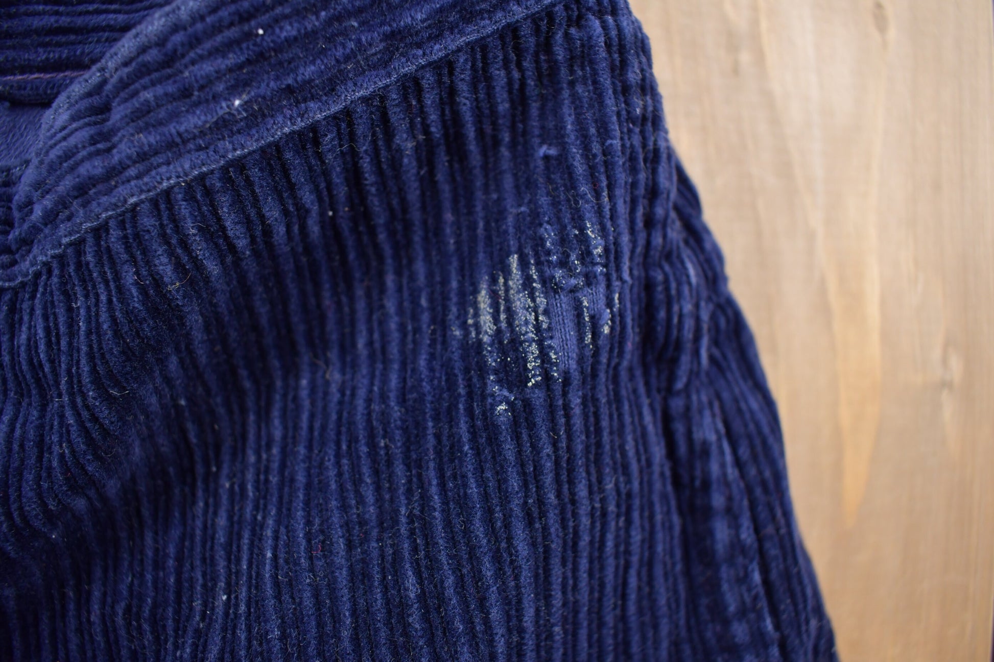 Vintage 1970s Wrangler Navy Corduroy Bell Bottom Pants Size 29 x 27