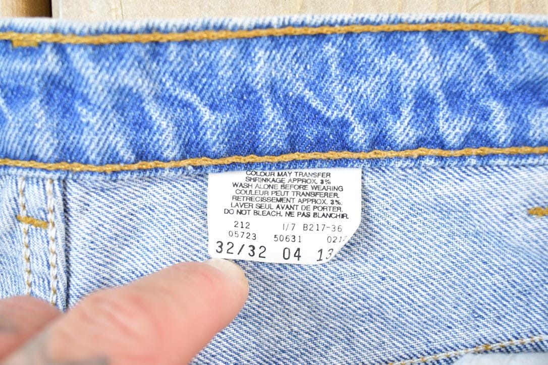 Vintage 1960s Levi Strauss Orange Tab 631 Denim Jeans Size 32 x 32 Made In Canada
