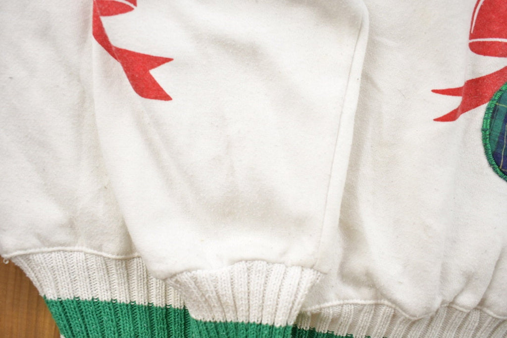 Vintage 1990s Cute Ornaments Boundary Waters Crewneck Sweater
