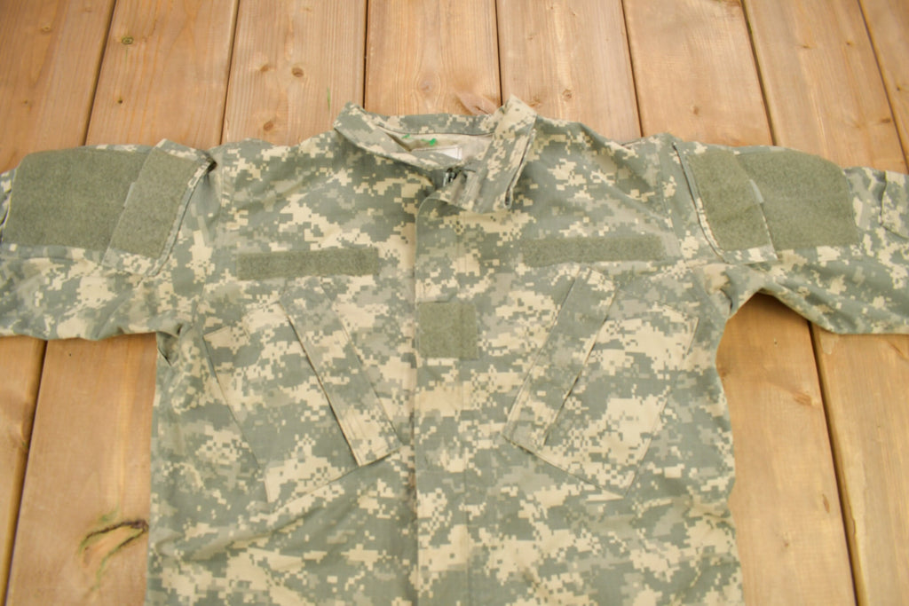 Vintage 2001 Army Digital Camo Military Button Up Shirt