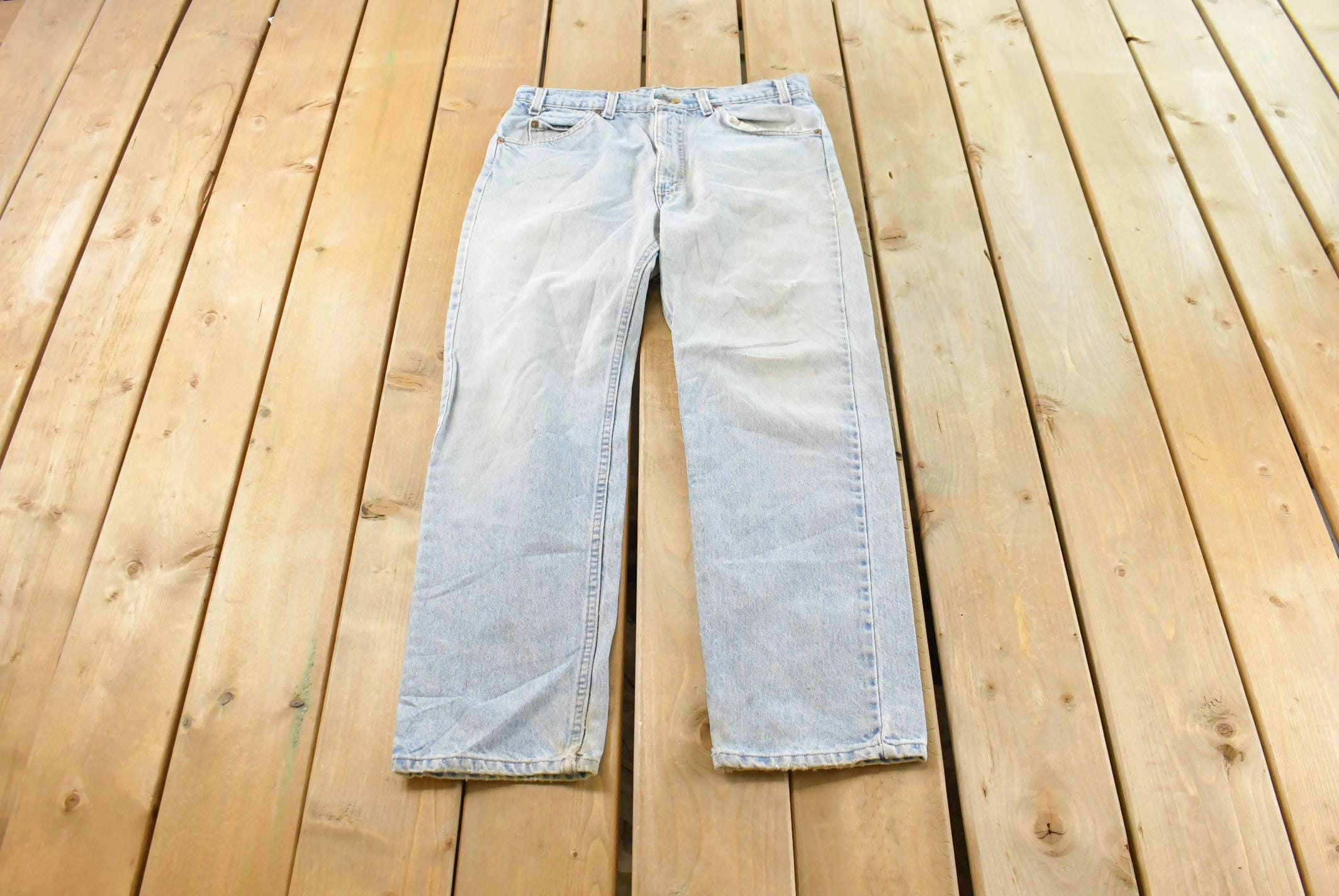 Vintage 1990s Levi's 505 Orange Tab Denim Blue Jeans Size 31 x 29 Made In USA