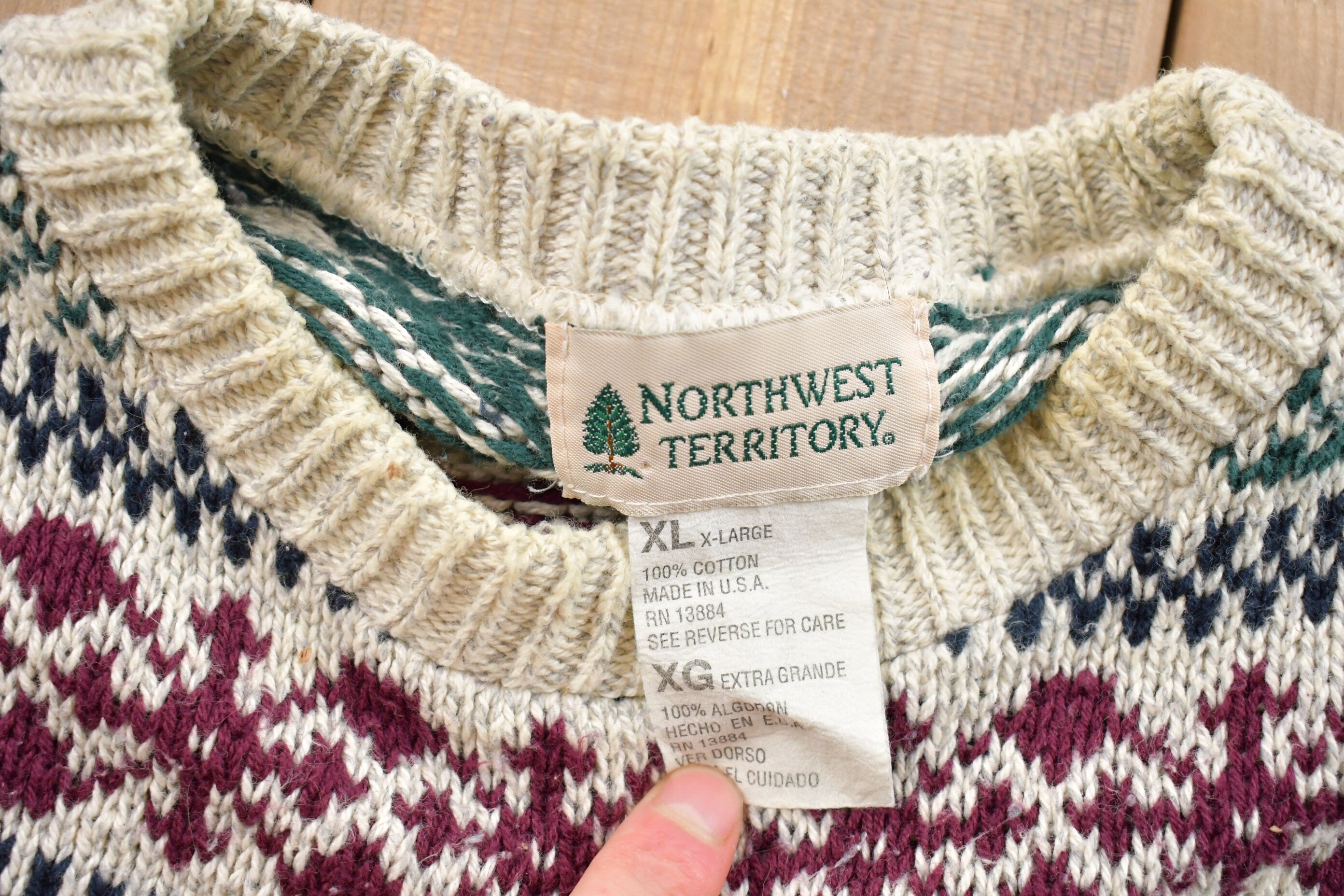 Vintage 1990s Northwest Territory Snow Graphic Knitted Sweater
