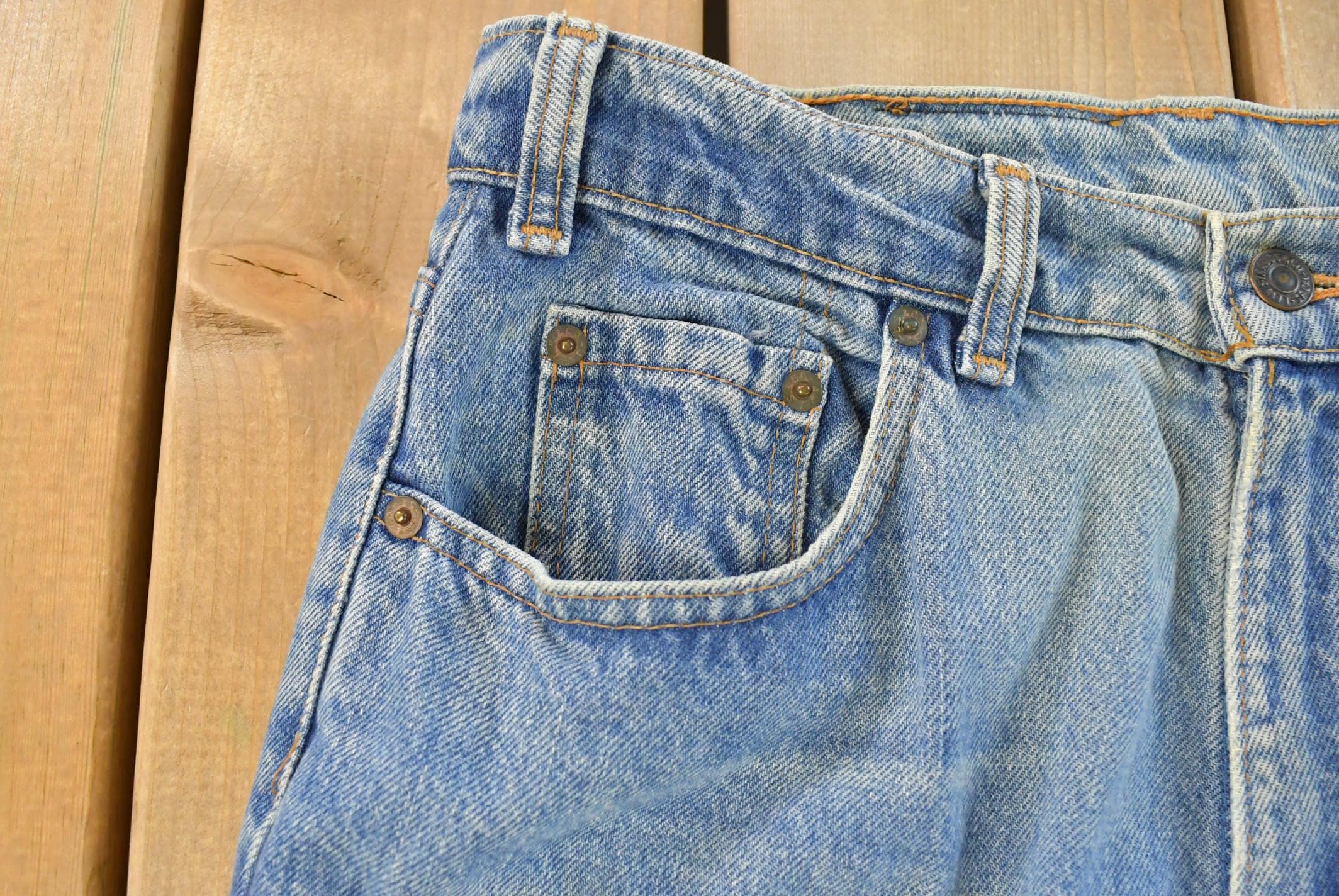 Vintage 1990s Levi's 531 Tapered Fit Denim Jeans Men's 30 x 29 / 90s Levi's / Streetwear / Made in USA