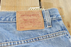 Vintage 1990s Levi's 560 Loose Fit Denim Blue Jeans Size 35 x 30 / 90s Levi's / Distressed Sun Faded Jeans / Streetwear