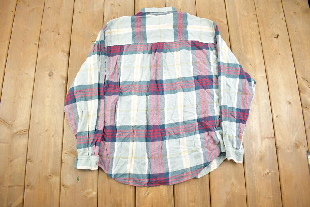 Vintage 1990s Eddie Bauer Women's Long Sleeve Plaid Button Up