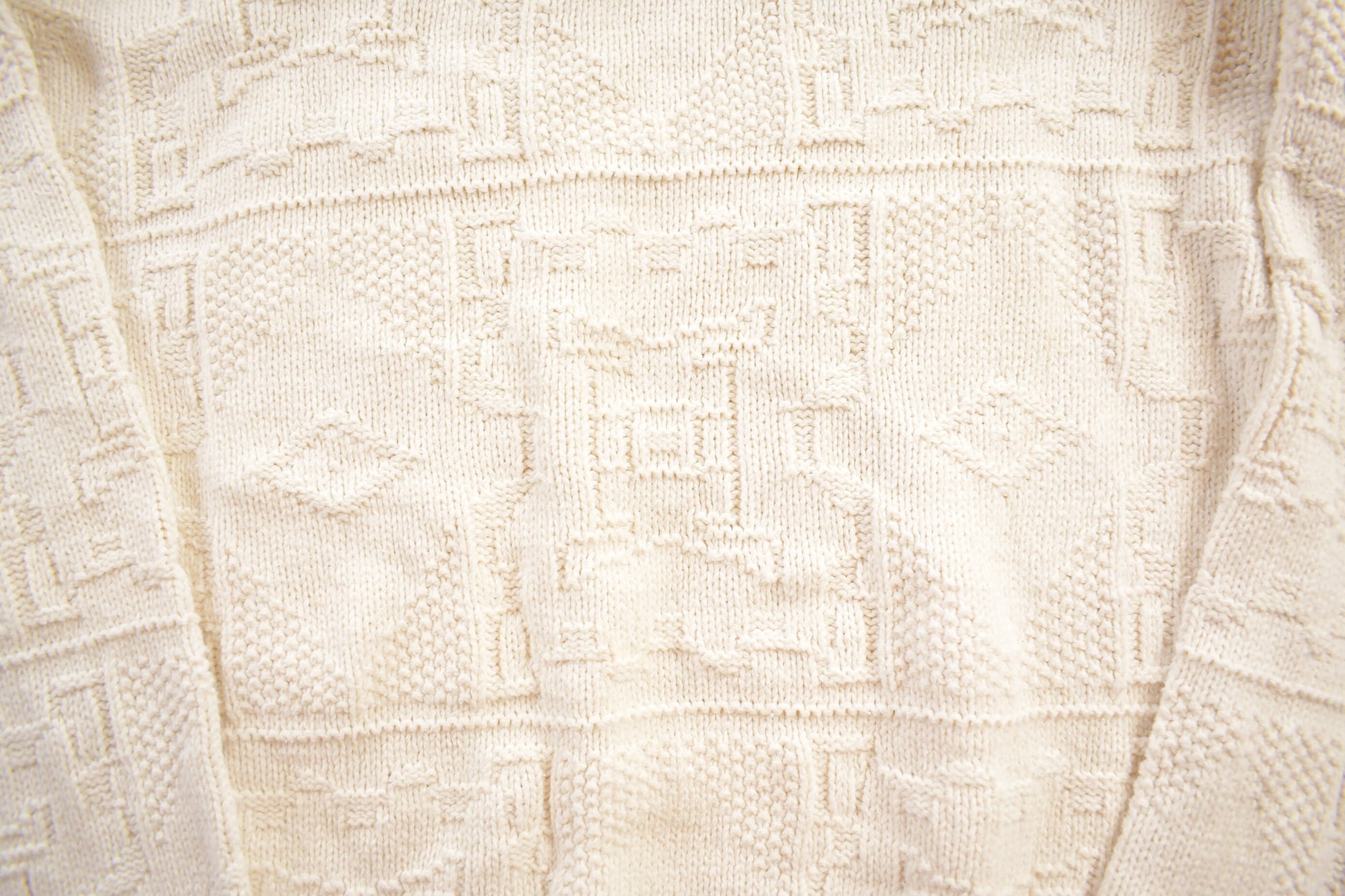 Vintage 1980s American Crew White Cable Knit Crewneck Sweater