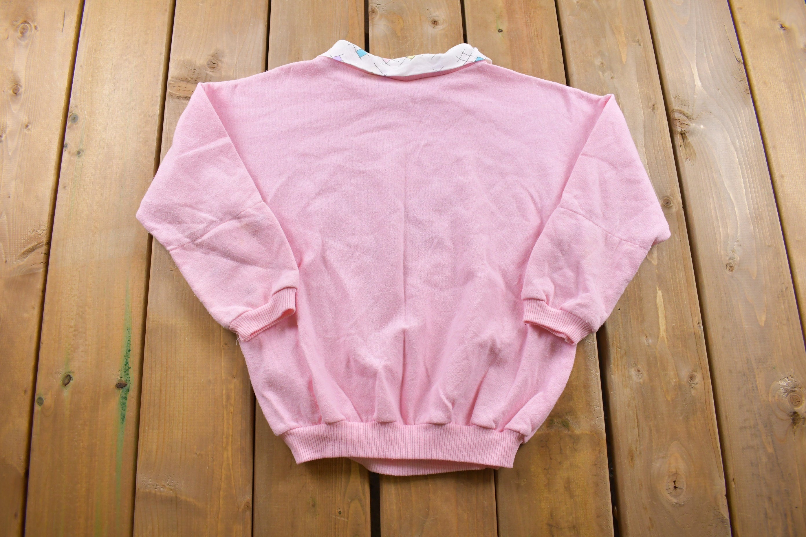 Vintage 1990s Land N' Sea Collared Crewneck Sweatshirt